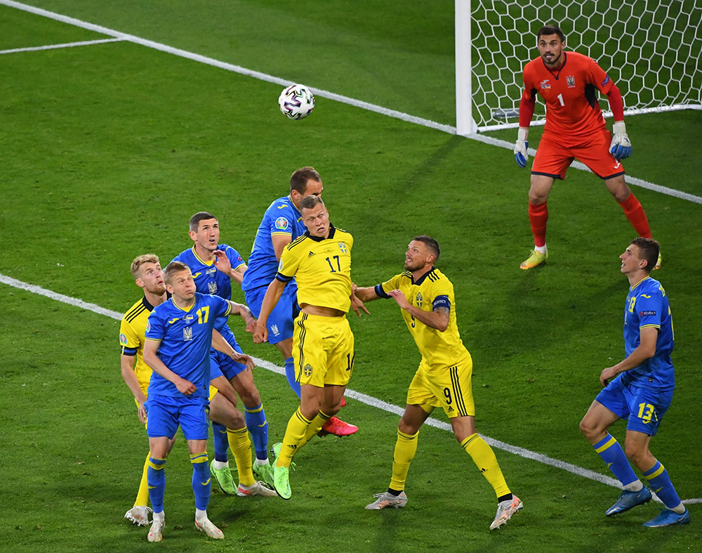 Ukraina Singkirkan Swedia dari Euro 2020 dengan Dramatis