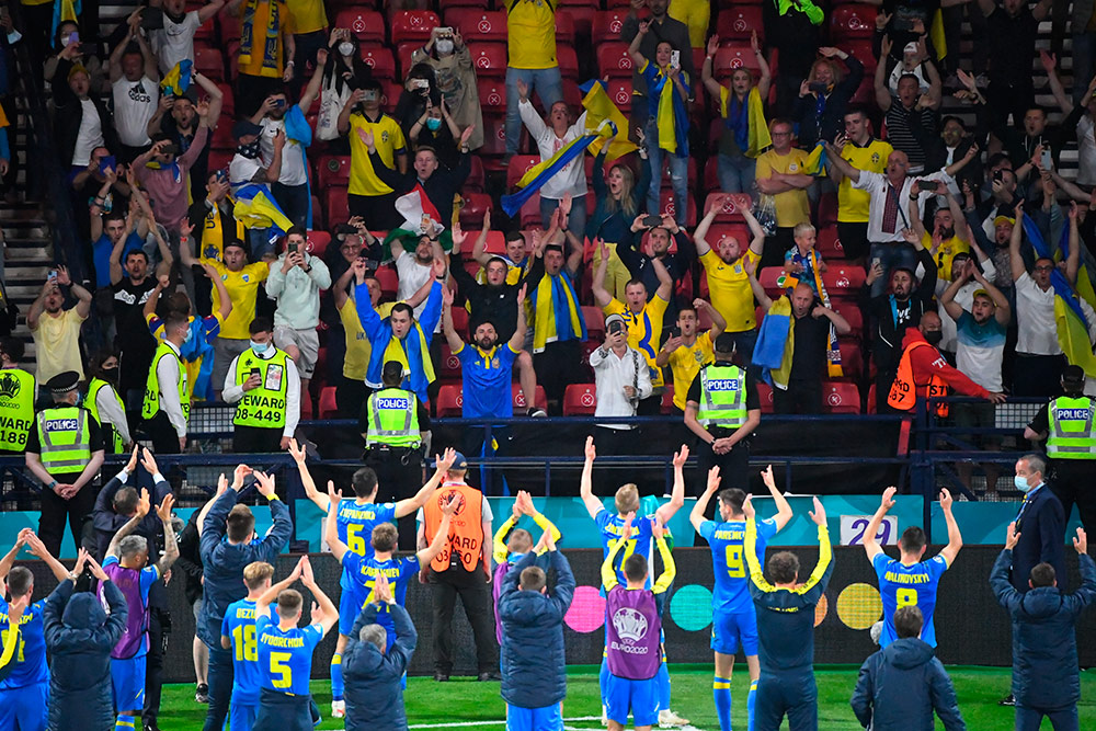 Ukraina Singkirkan Swedia dari Euro 2020 dengan Dramatis