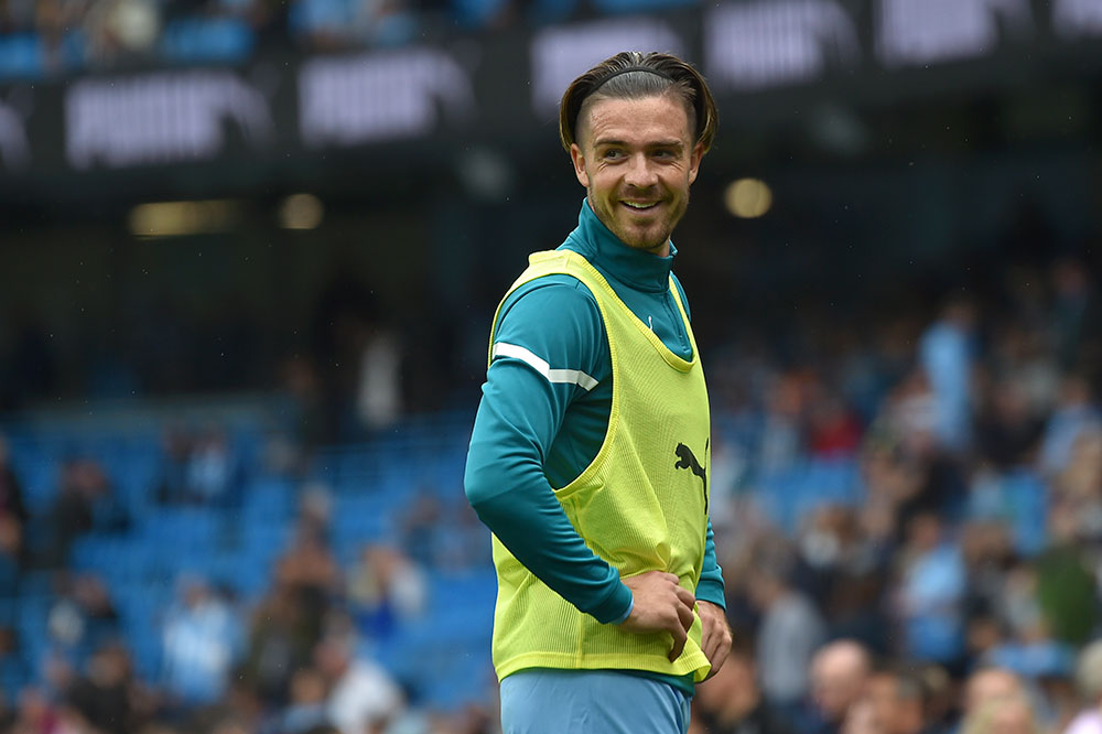 Bintang 5 Manchester City, Grealish Buka Keran Gol