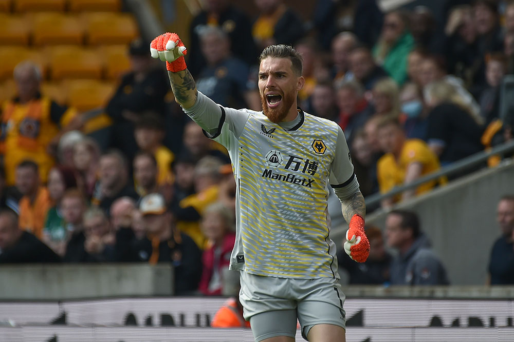 Penalti Dele Alli Bawa Spurs Menang di Molineux