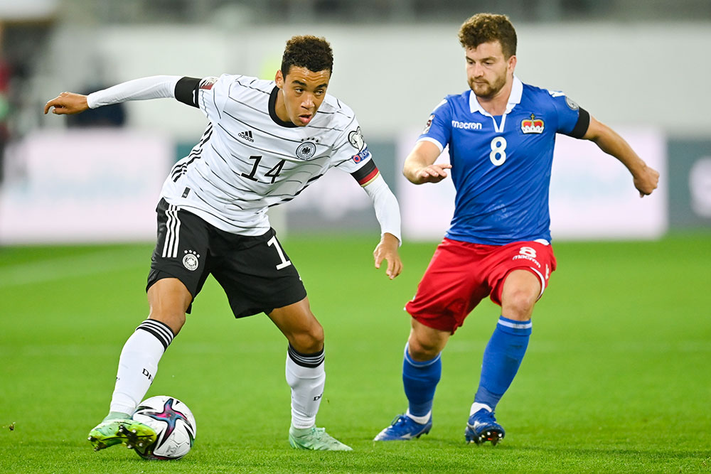 Werner dan Sane jadi Pahlawan Jerman