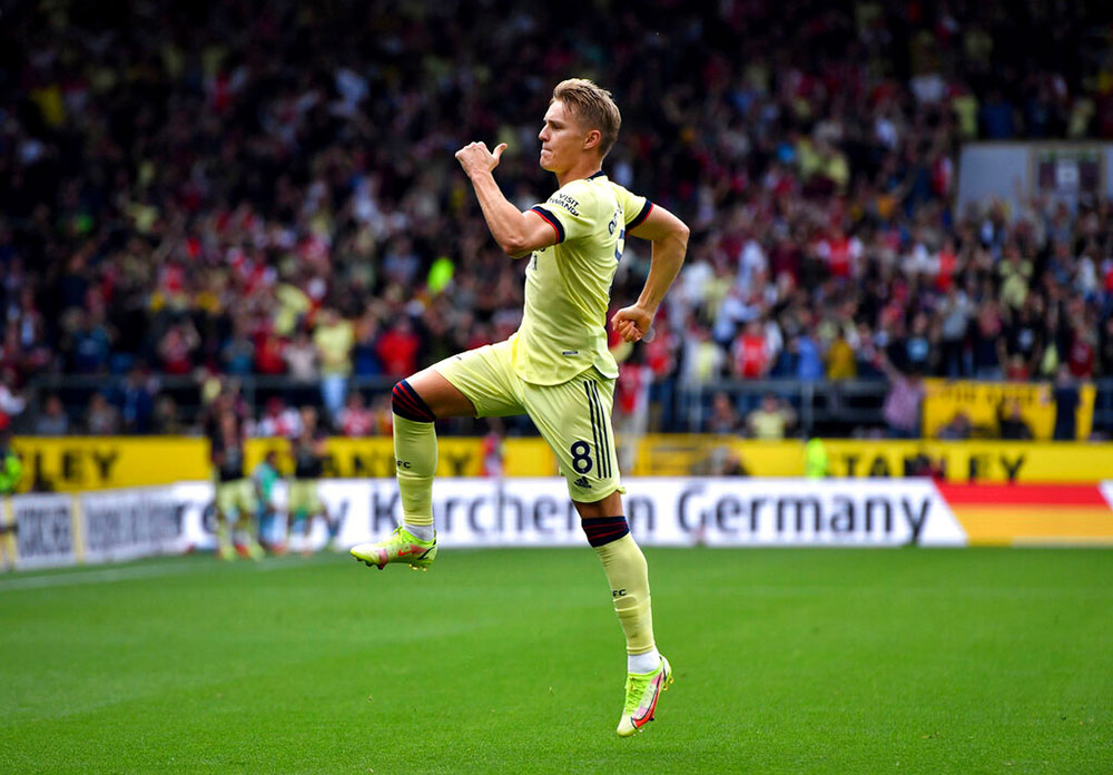 Odegaard Bawa Arsenal Lanjutkan Tren Kemenangan