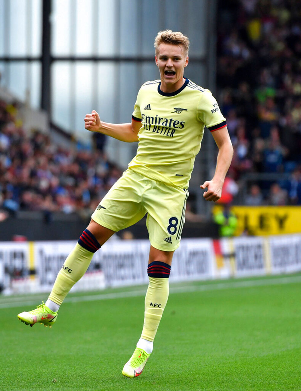 Odegaard Bawa Arsenal Lanjutkan Tren Kemenangan