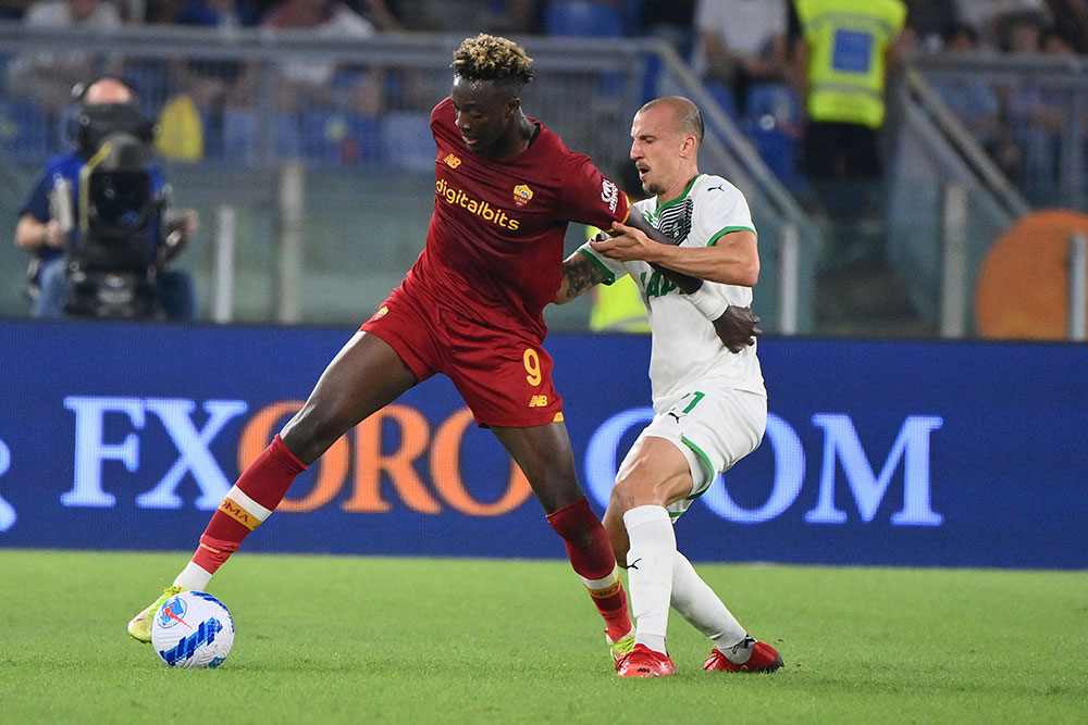 Gol Injury Time El Shaarawy Bawa AS Roma ke Puncak