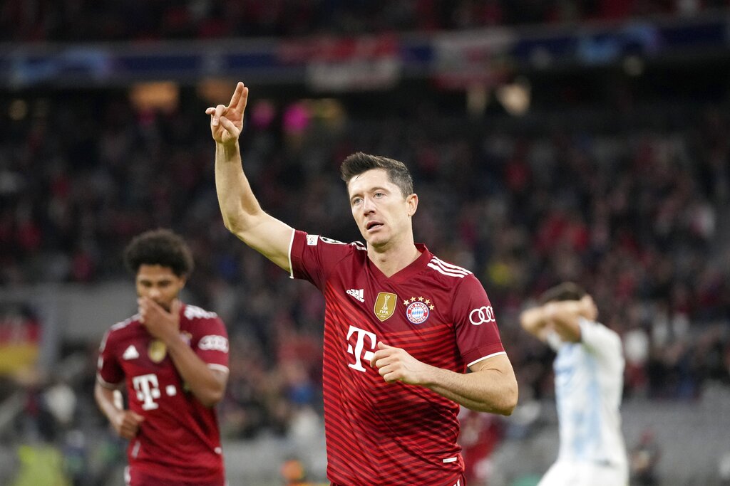 Pesta Gol Bayern Munchen ke Gawang Dynamo Kiev