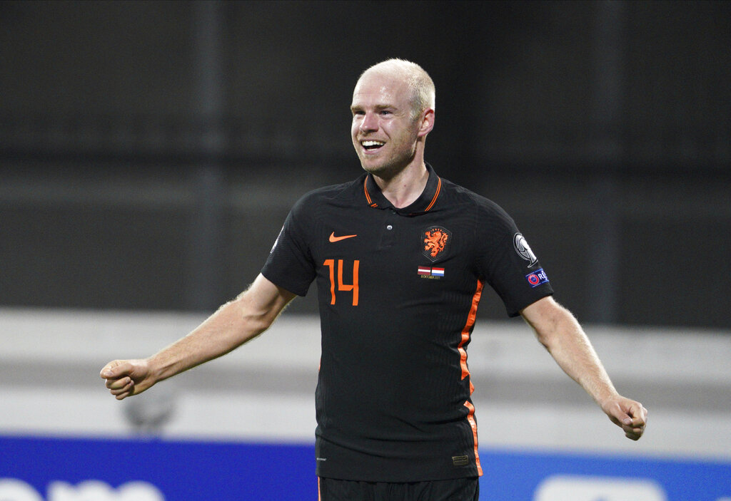 Belanda Susah Payah Kalahkan Latvia, Terima Kasih Davy Klaassen!