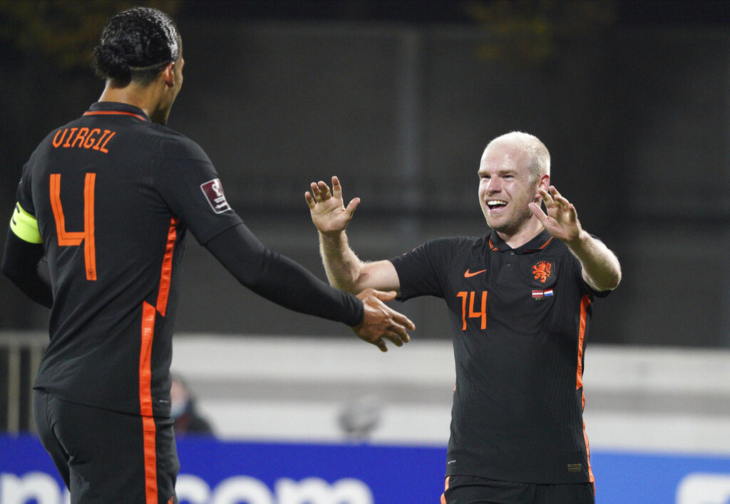 Belanda Susah Payah Kalahkan Latvia, Terima Kasih Davy Klaassen!