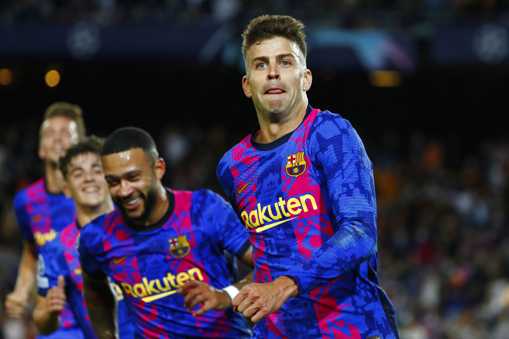 Gerard Pique Beri Barca Kemenangan Pertama di Liga Champions