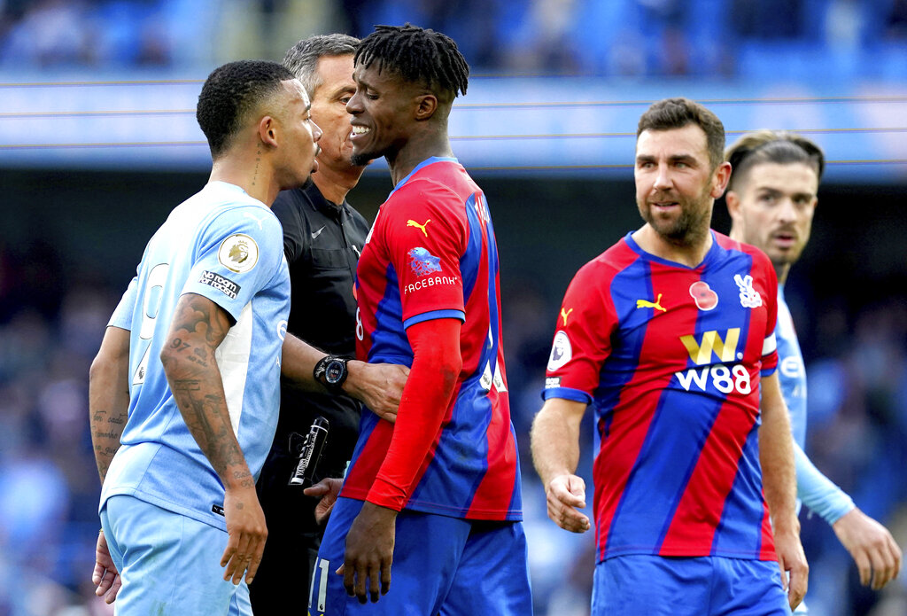 Crystal Palace Berpesta di Markas Man City