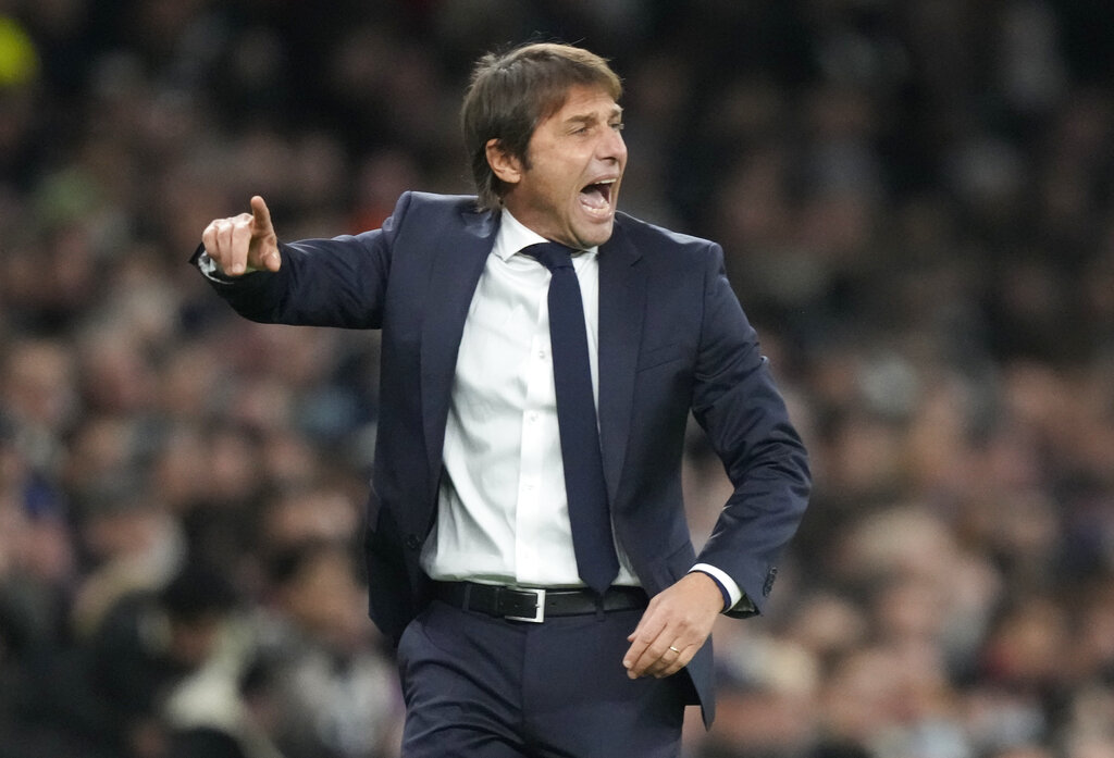 Tiga Poin di Debut Conte Bersama Spurs