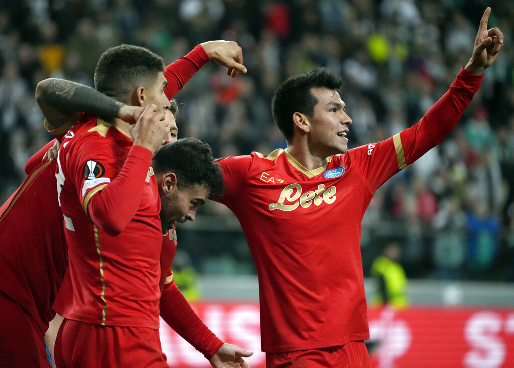 Tertinggal, Bangkit, Napoli Kemudian Berpesta Gol di Markas Legia Warsawa