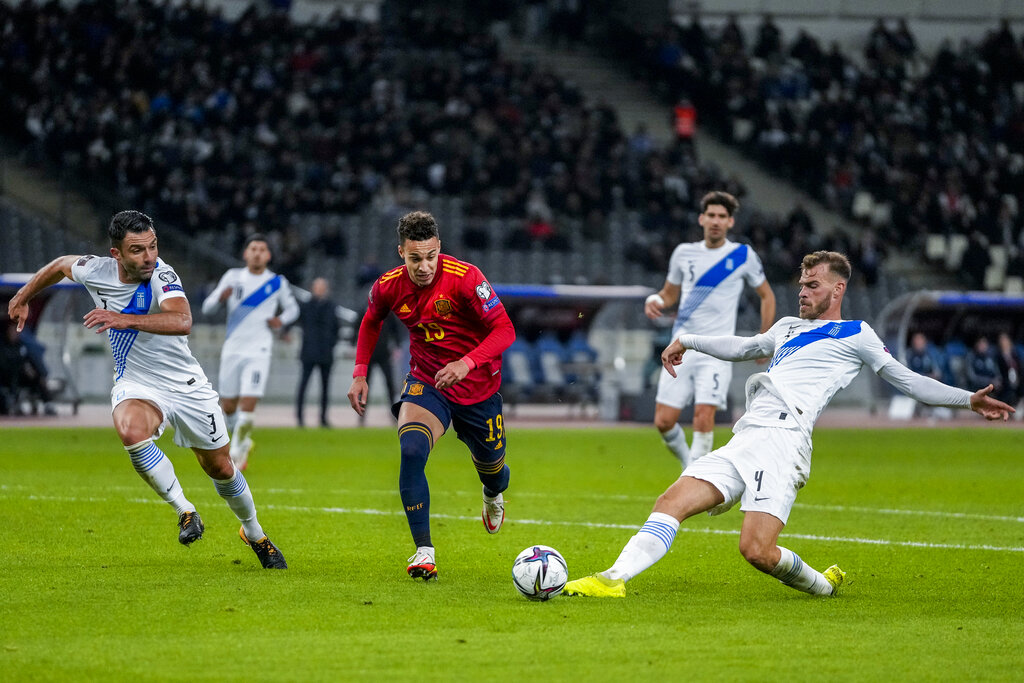 Yunani vs Spanyol: Pablo Sarabia jadi Pahlawannya