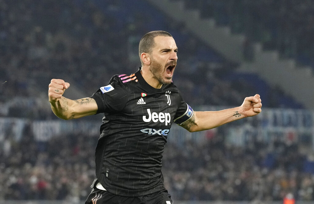 Dua Penalti Bonucci Beri Juventus Pesta di Markas Lazio