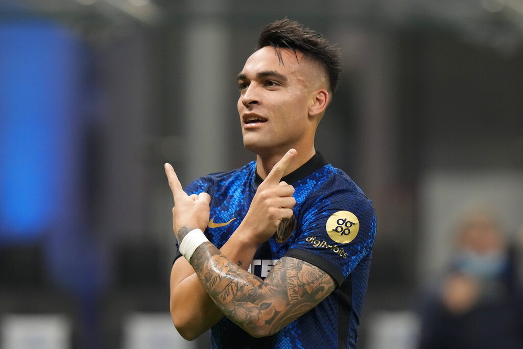 Sikat Cagliari Empat Gol, Inter Milan Tunjukkan Kekuatan