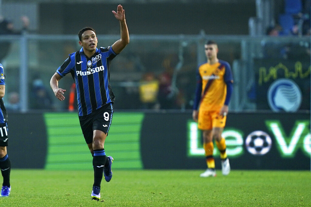 Pesta AS Roma di Markas Atalanta