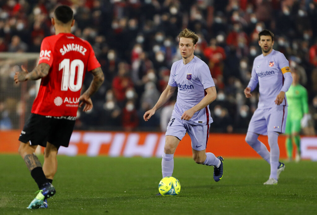 Luuk de Jong Beri Barcelona Tiga Poin