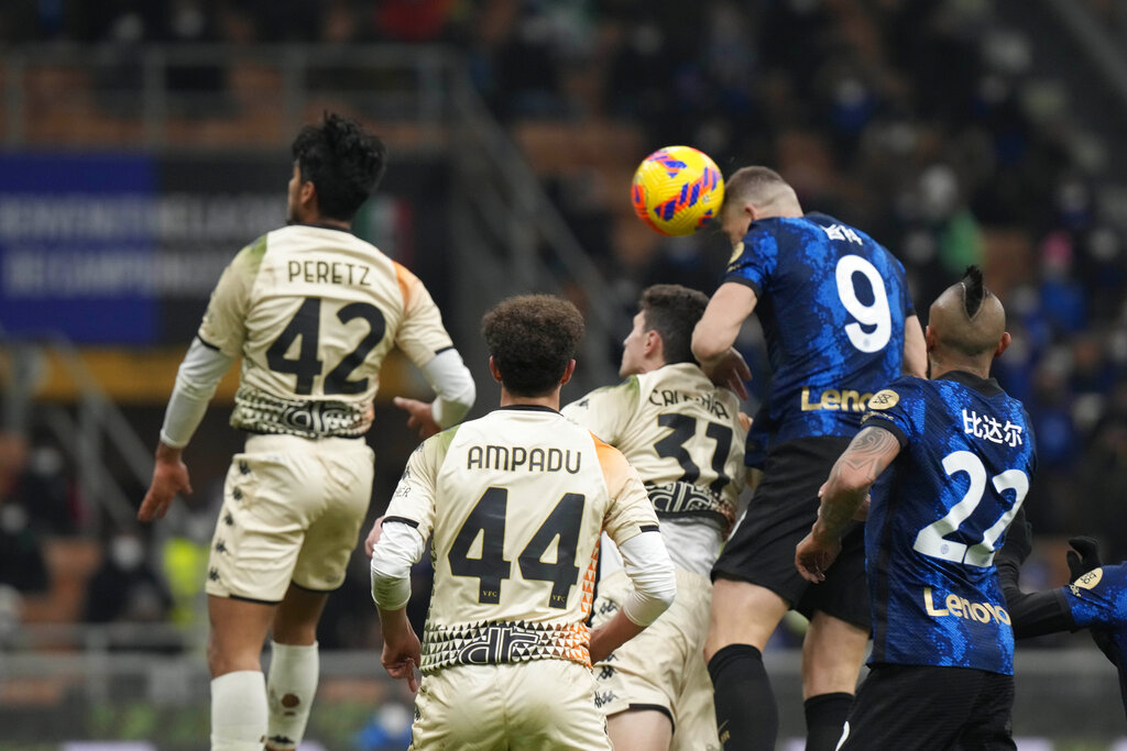 Edin Dzeko Pastikan Inter Milan Tersenyum Lawan Venezia