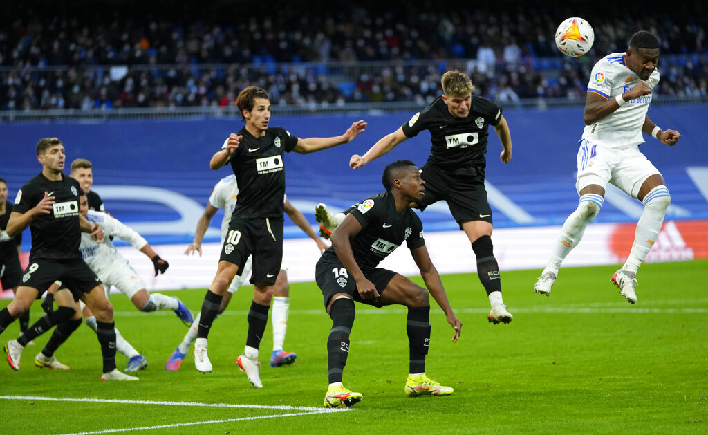 Real Madrid vs Elche: Ketika Tuan Rumah Harus Bersyukur Dapat 1 Poin