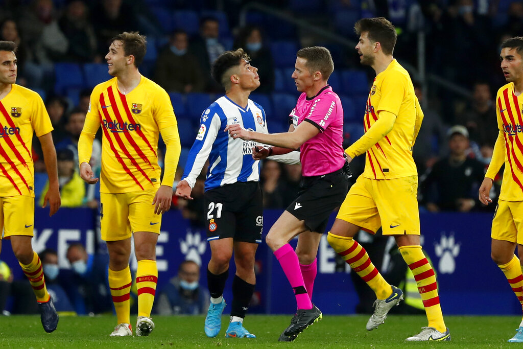 Luuk de Jong Selamatkan Barca di Markas Espanyol
