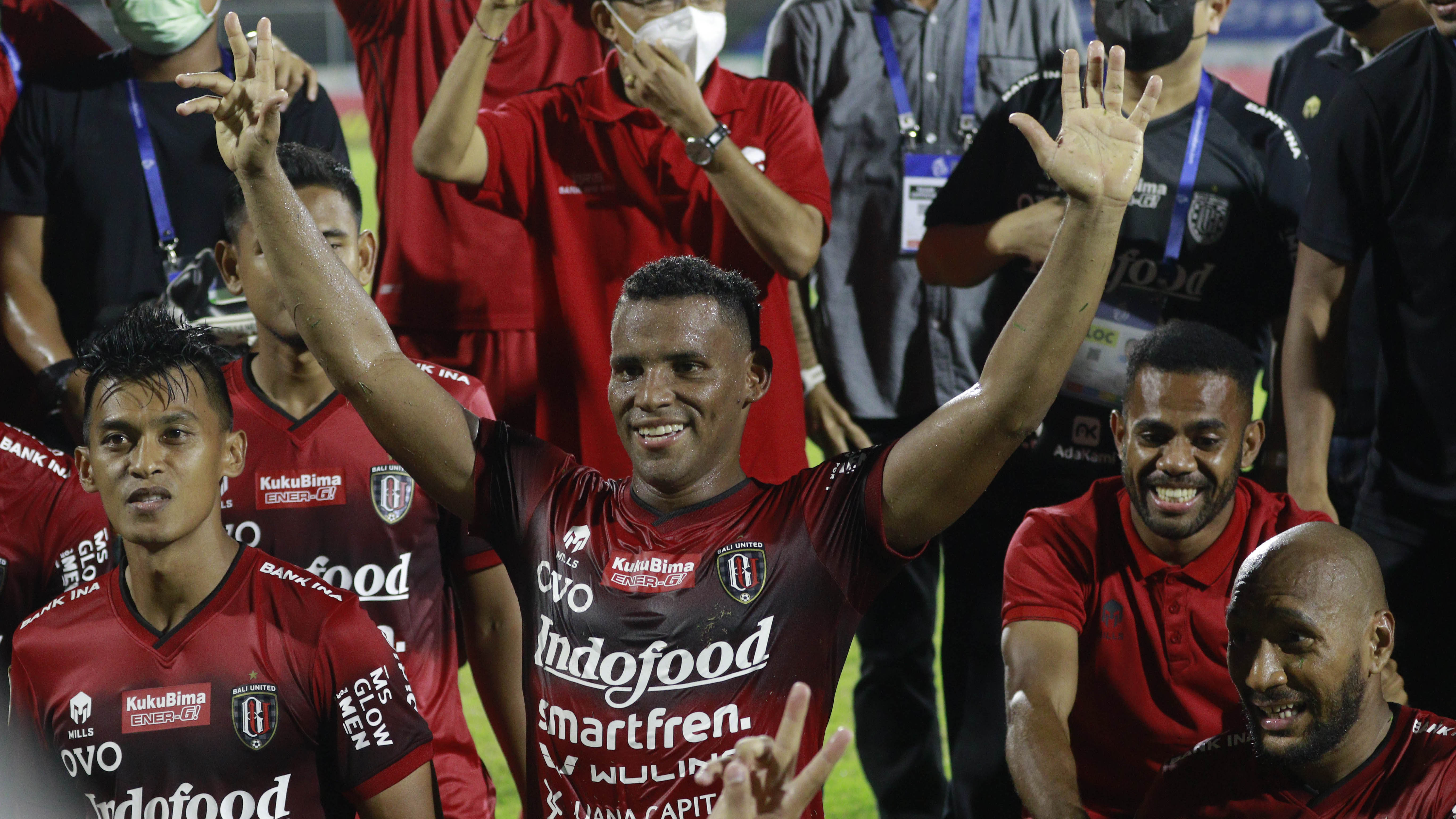 Selebrasi Pemain Bali United usai Menjuarai BRI Liga 1 2021/2022