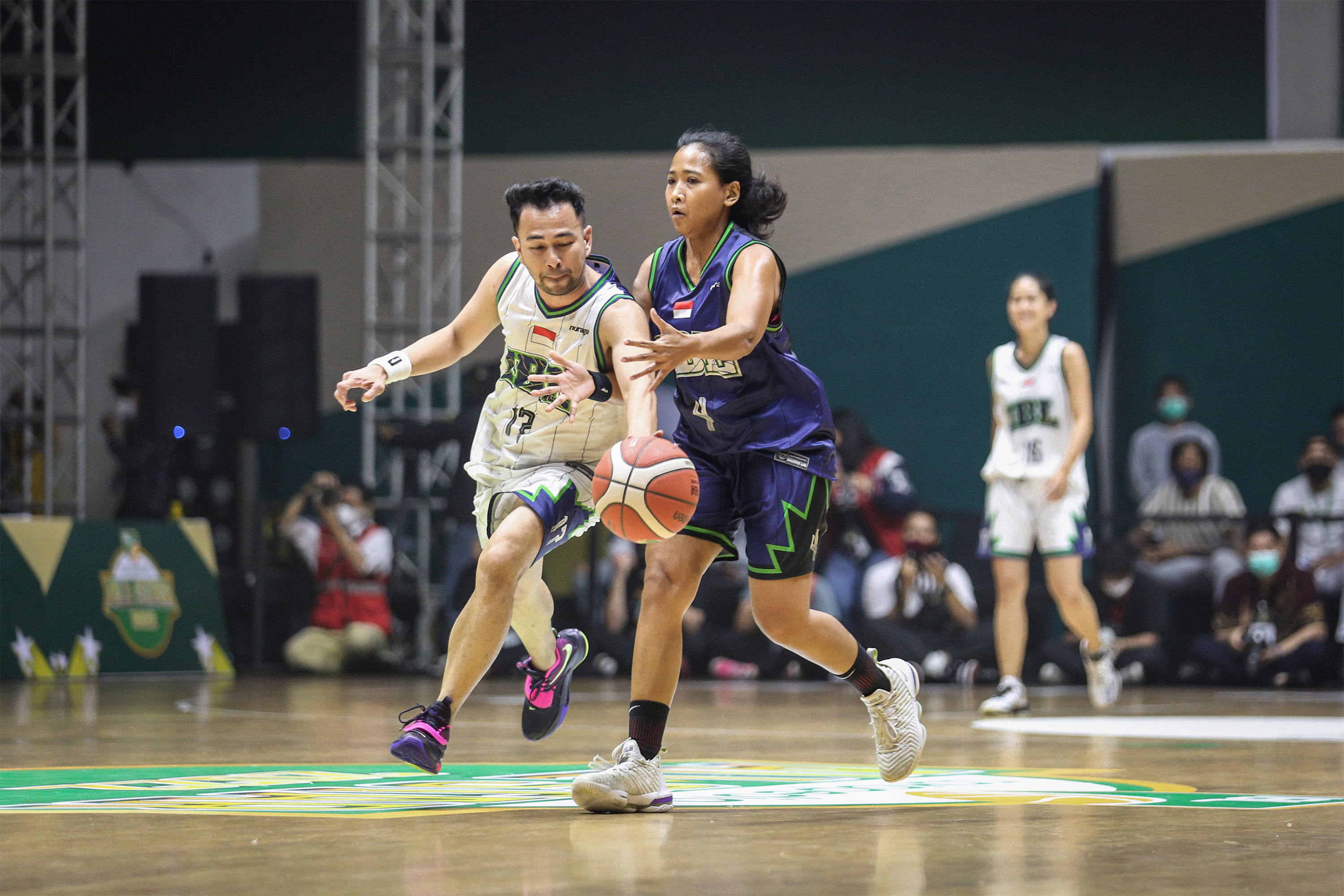 Aksi Raffi Ahmad dalam Celebrity Games IBL All Star 2022