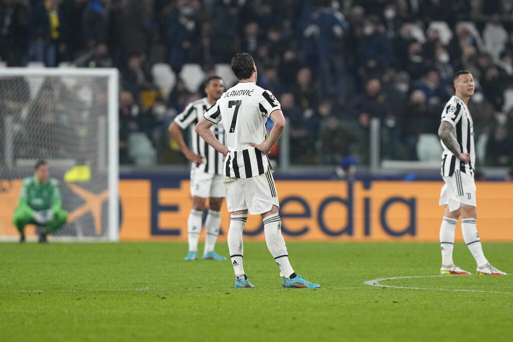 Ekspresi Kekecewaan Pemain dan Pelatih Juventus usai Kandas di Liga Champions Ekspresi Kekecewaan Pemain dan Pelatih Juventus usai Kandas di Liga Champions