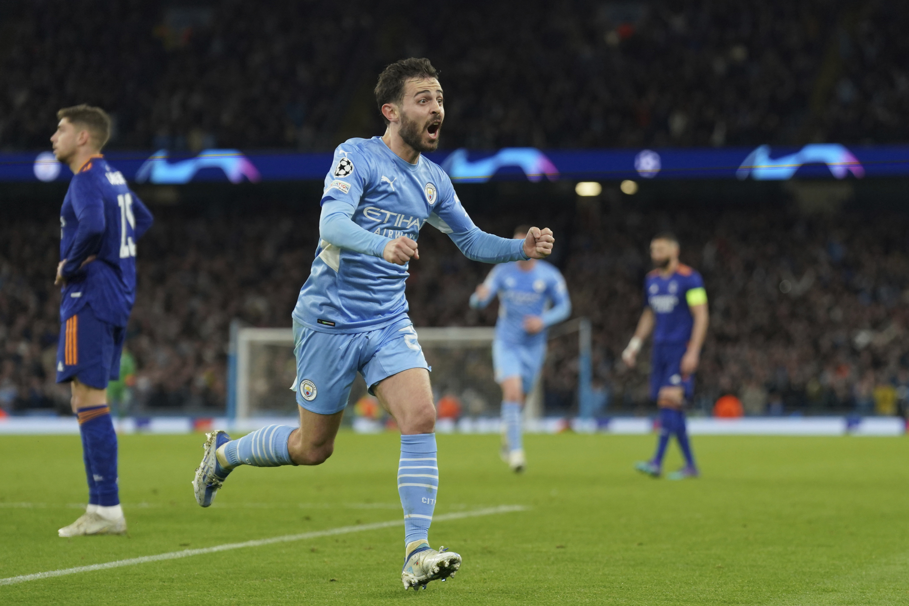 Kalah dari Man City, Aksi Panenka Benzema Menjadikannya Top Skor Sementara Liga Champions