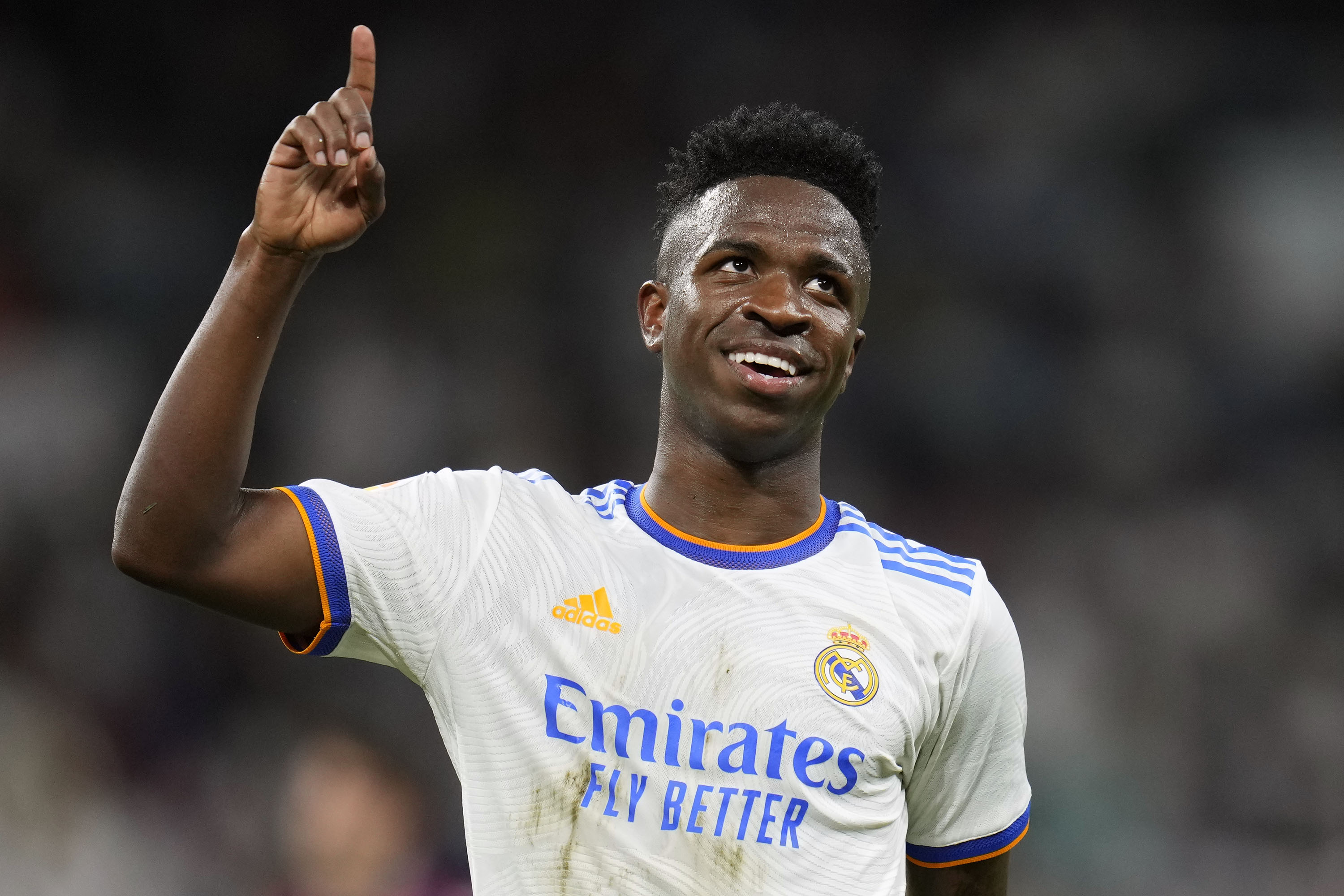 Tampil Menawan, Vinicius Junior Borong Tiga Gol dan Jadi Bintang Lapangan saat Real Madrid Pesta 6-0 ke Gawang Levante