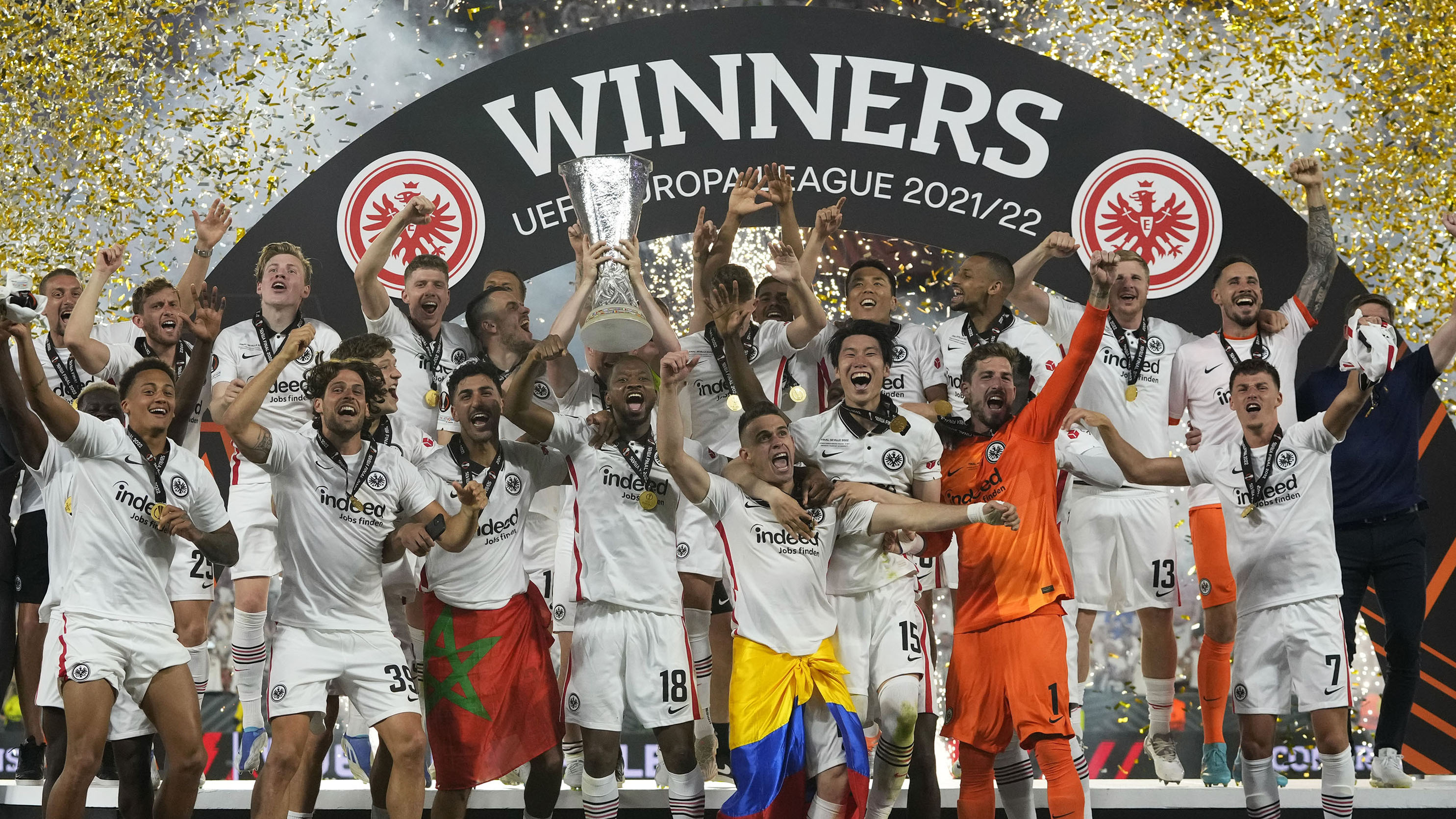 Momen Kemenangan Eintracht Frankfurt di Final Liga Europa, Tempuh 120 Menit Pertandingan hingga Ditentukan di Babak Tostosan