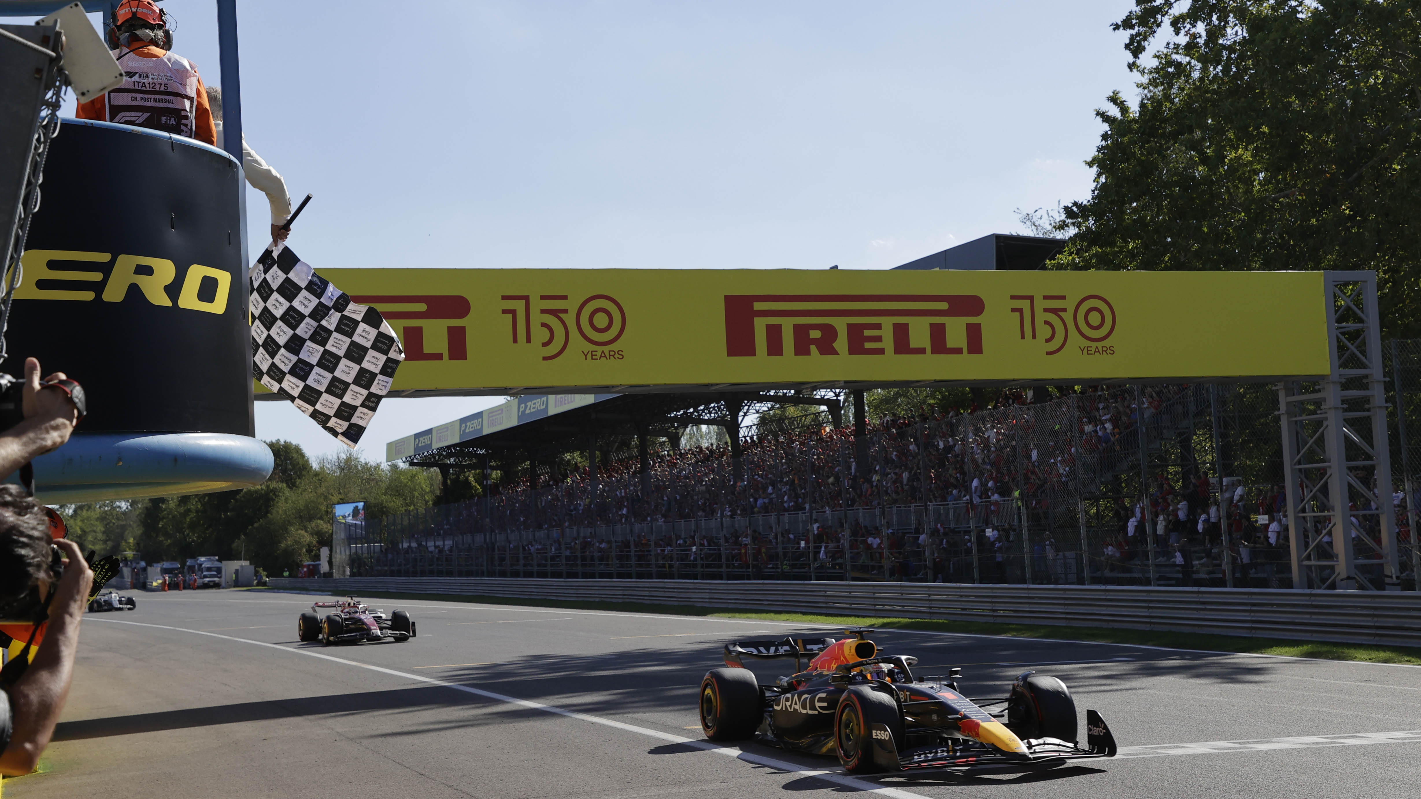 Max Verstappen Finish Dibantu Safety Car, Lecrec Kecewa