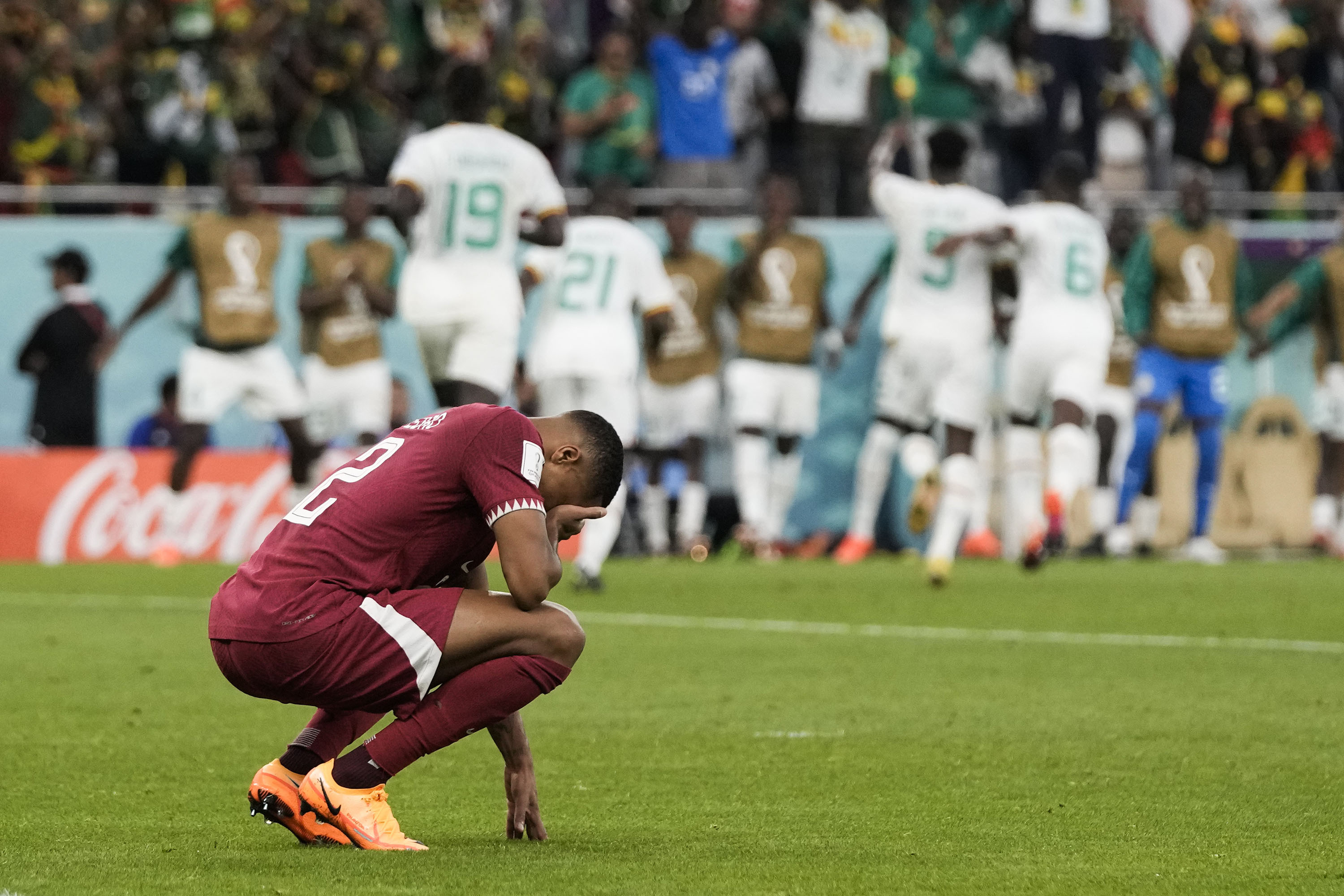 Tumbang dari Senegal, Tuan Rumah Qatar Jadi Tim Pertama yang Tersingkir dari Piala Dunia 2022