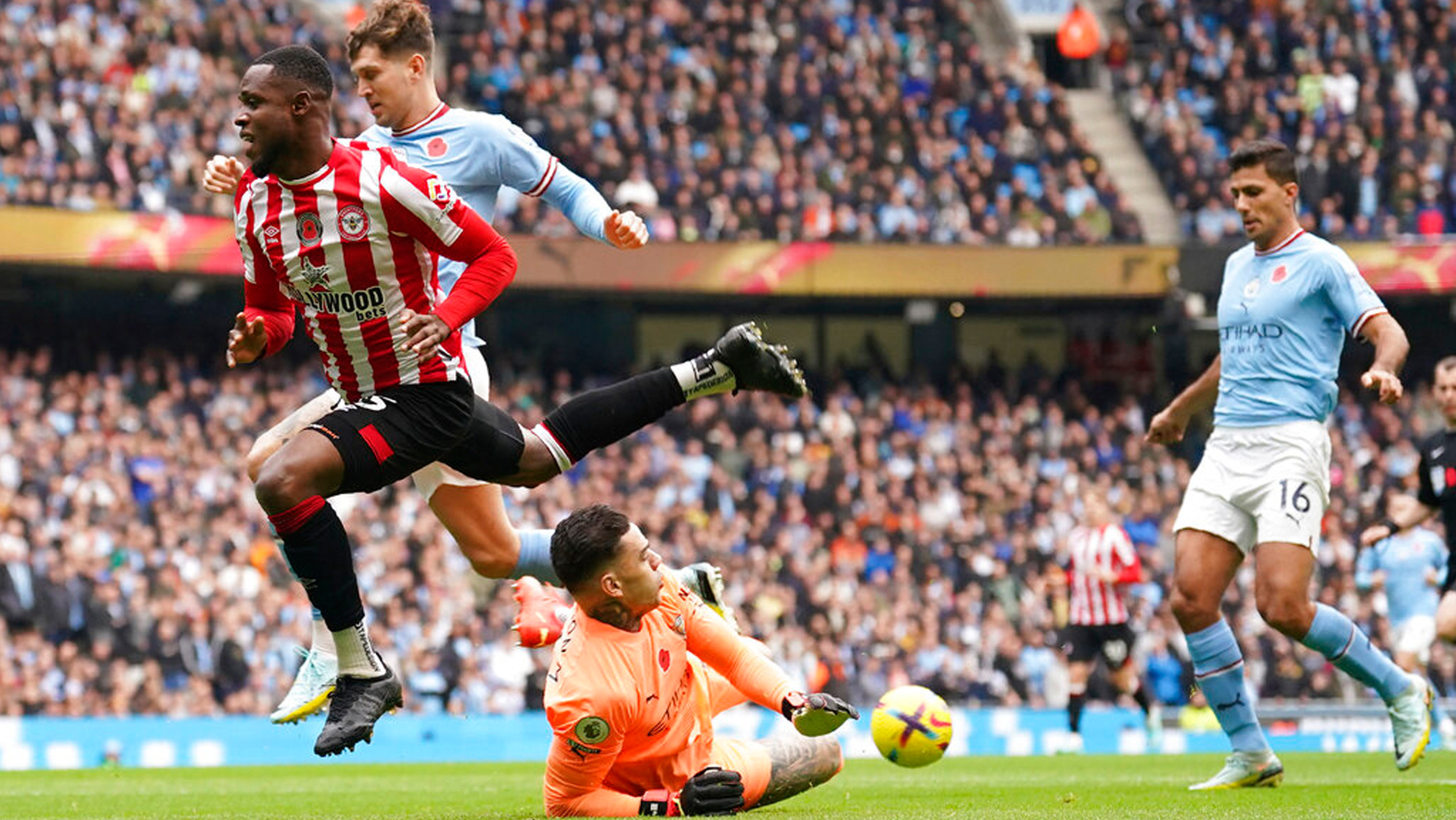 Манчестер сити брентфорд трансляция. Требл Манчестер Сити 2023. Man City vs Brentford. Ман Сити Брентфорд состав. Brentford vs man. City Team.