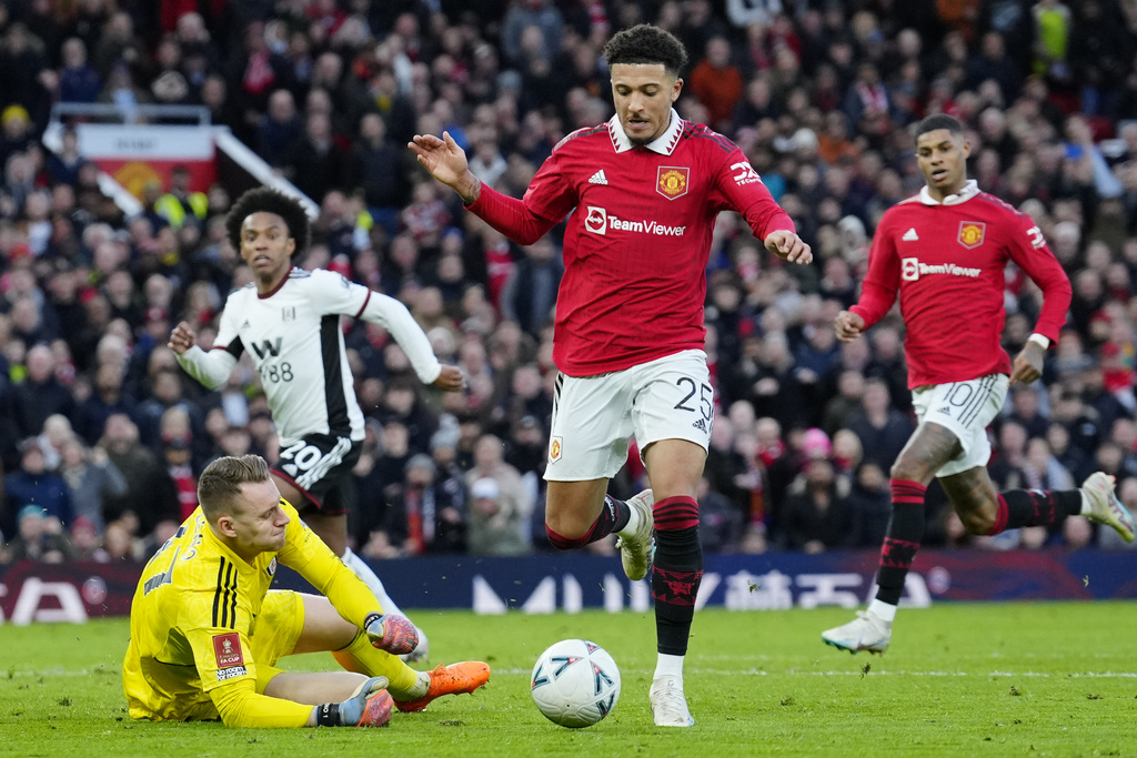 Gara-gara Jadon Sancho Wasit Keluarkan Tiga Kartu Merah untuk Fulham, MU Akhirnya Lolos ke Semifinal Piala FA