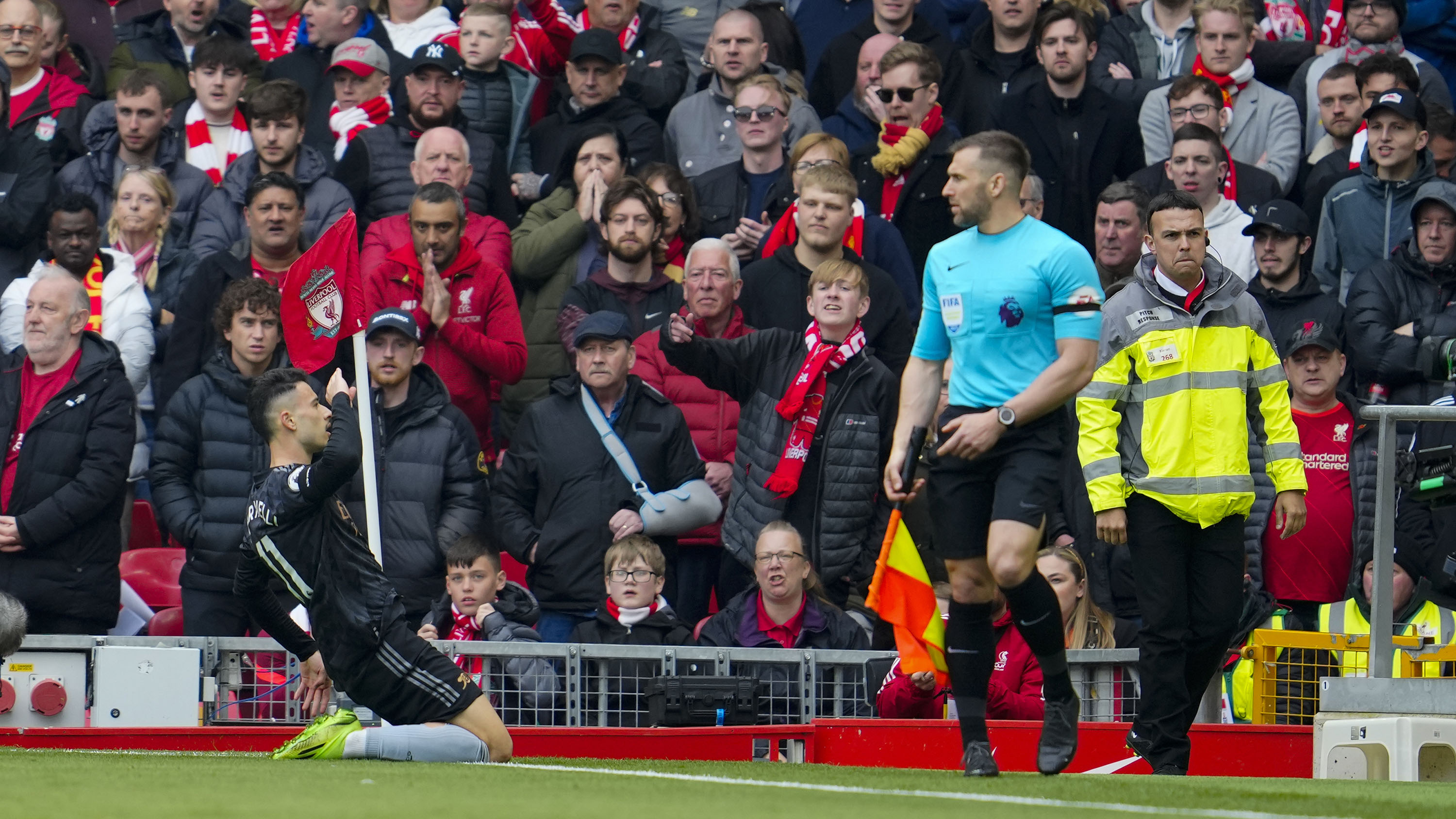 Gol Roberto Firmino Gagalkan Arsenal Segel Kemenangan di Anfield