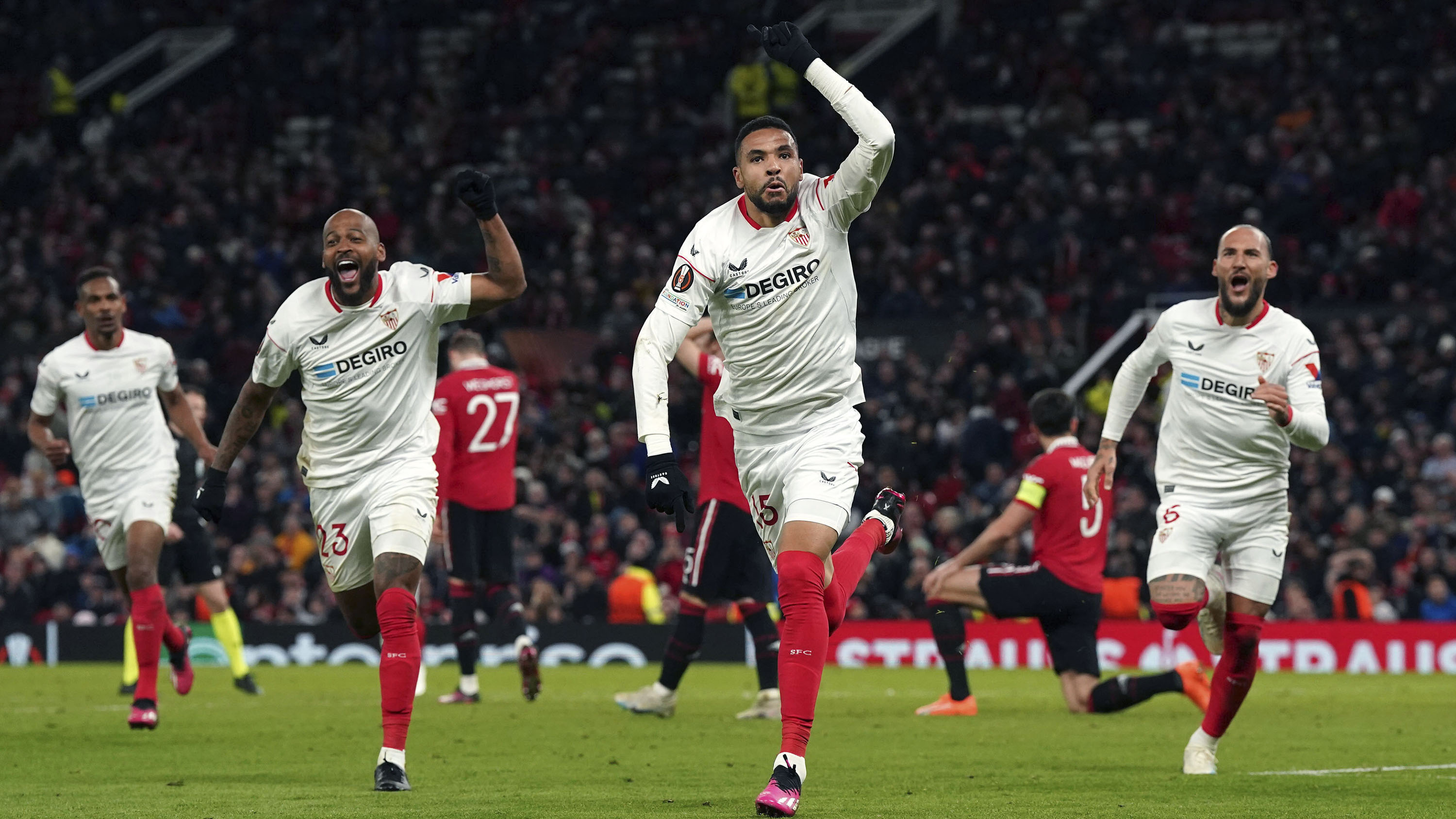 Usaha Marcel Sabitzer Sia-sia, MU Kena Comback Dua Gol Bunuh Diri di Leg Pertama Perempat Final Liga Europa