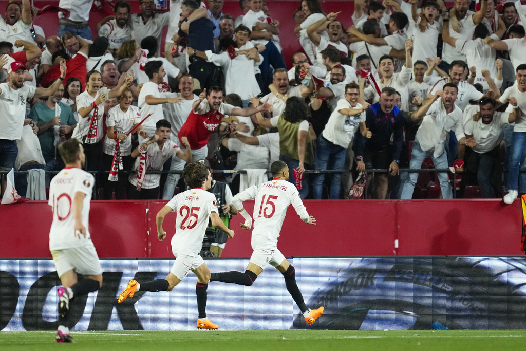MU Dipermalukan Sevilla di Liga Europa, Dua Biang Kerok Bikin Geleng-geleng Kepala 