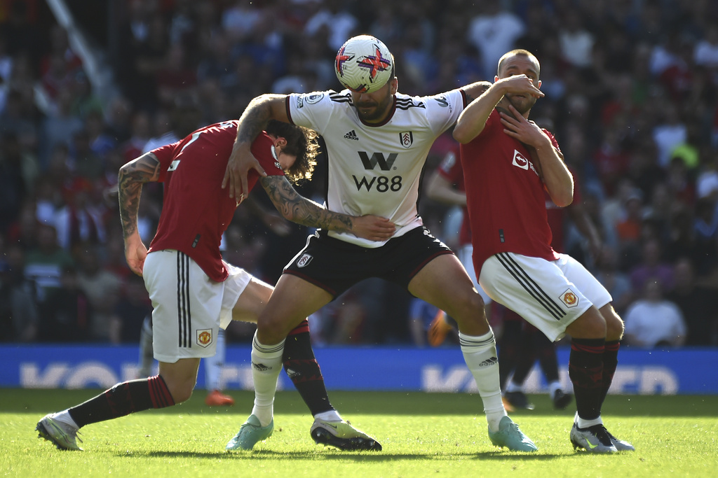 Jadon Sancho dan Bruno Fernandes Cetak Gol, MU Akhiri Musim di Posisi Tiga Besar