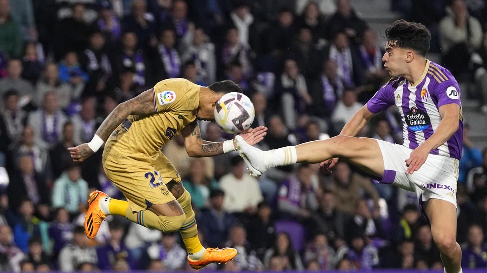 Aksi Pemain Real Valladolid saat Menggulung Sang Juara Liga Spanyol