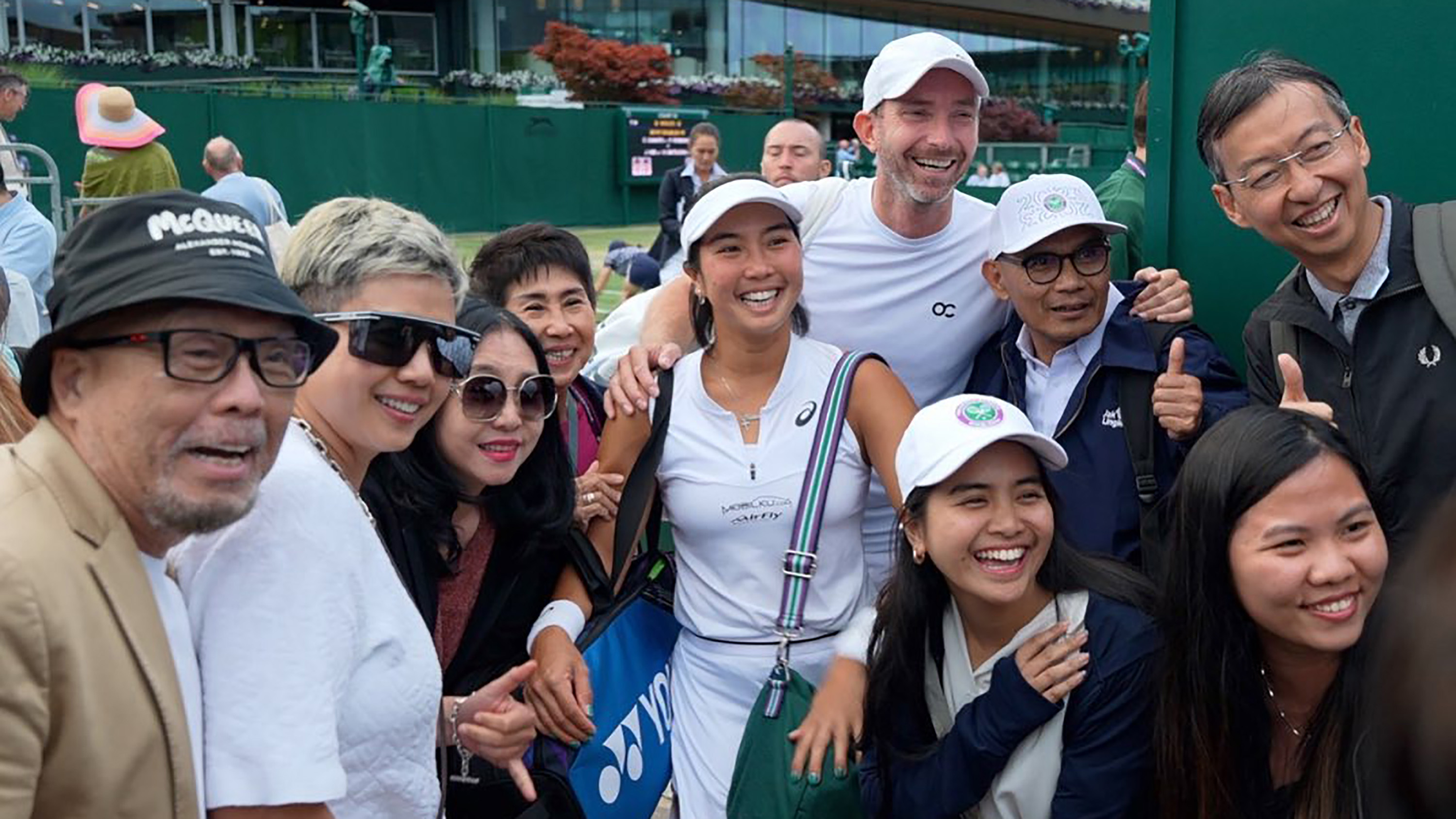 Aldila Sutjiadi / Matwe Middelkoop Lolos ke Semifinal Wimbledon 2023