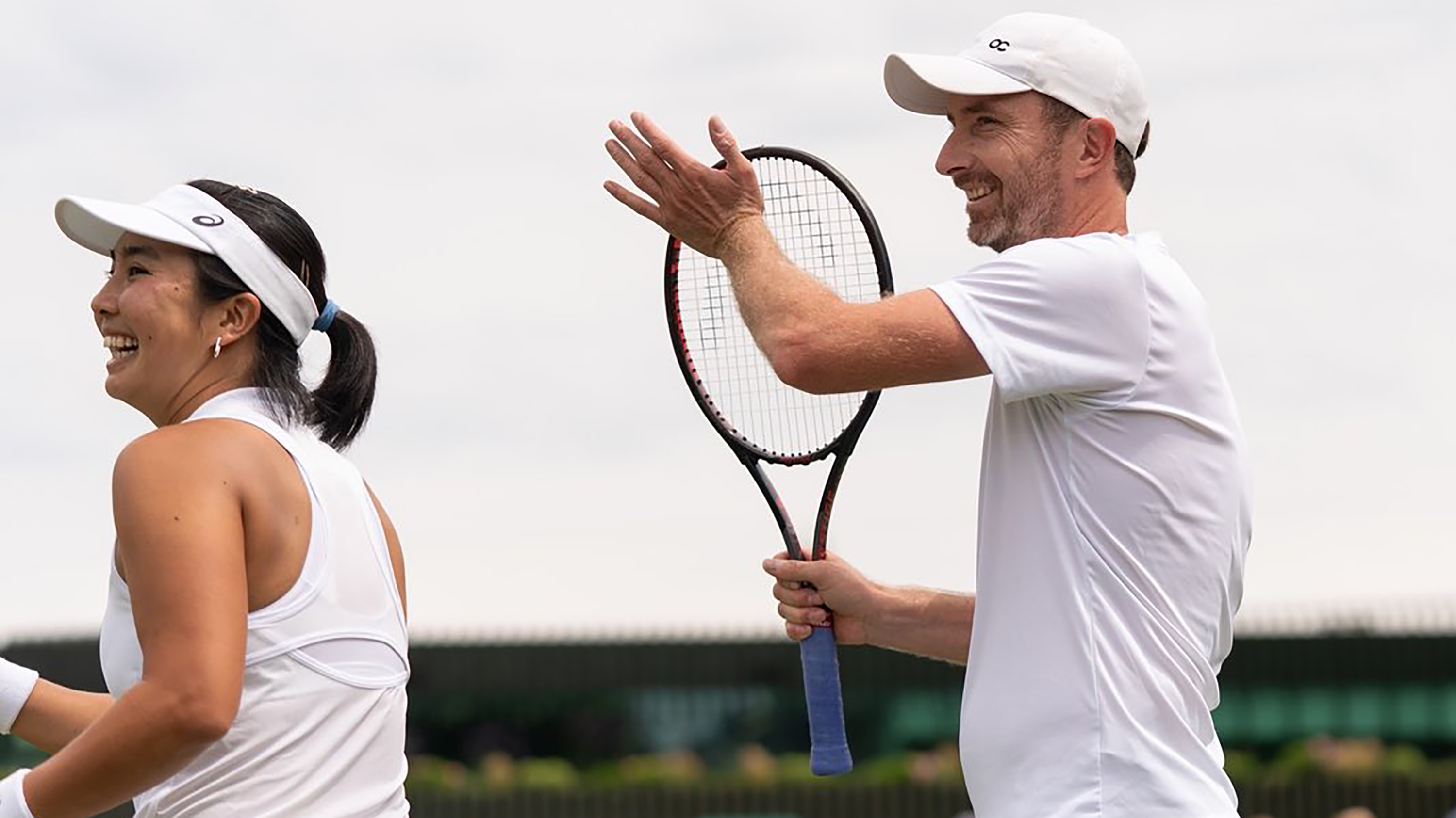 Aldila Sutjiadi / Matwe Middelkoop Lolos ke Semifinal Wimbledon 2023