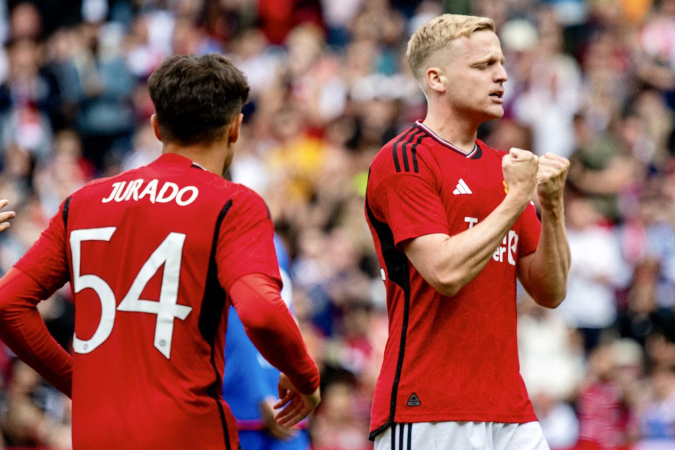 Pemain Muda Manchester United Bantu Donny van de Beek Cetak Gol di Laga Pramusim 