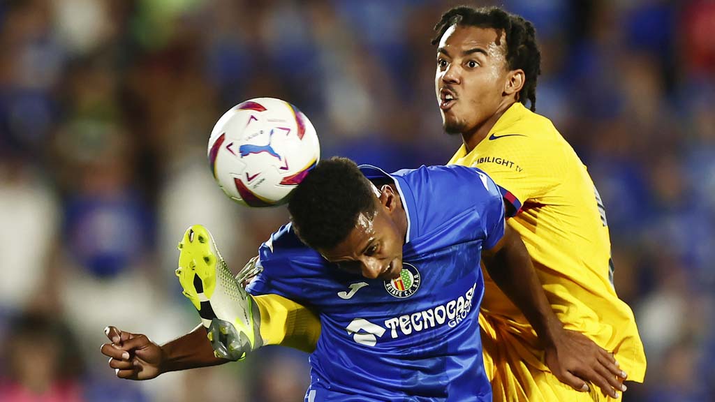 Duel Panas Antar Pemain di Laga Getafe Vs Barcelona, Skor Kaca Mata