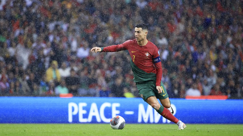 Borong 2 Gol, Cristiano Ronaldo Bawa Portugal Bungkam Slovakia di Kualifikasi Euro 2024