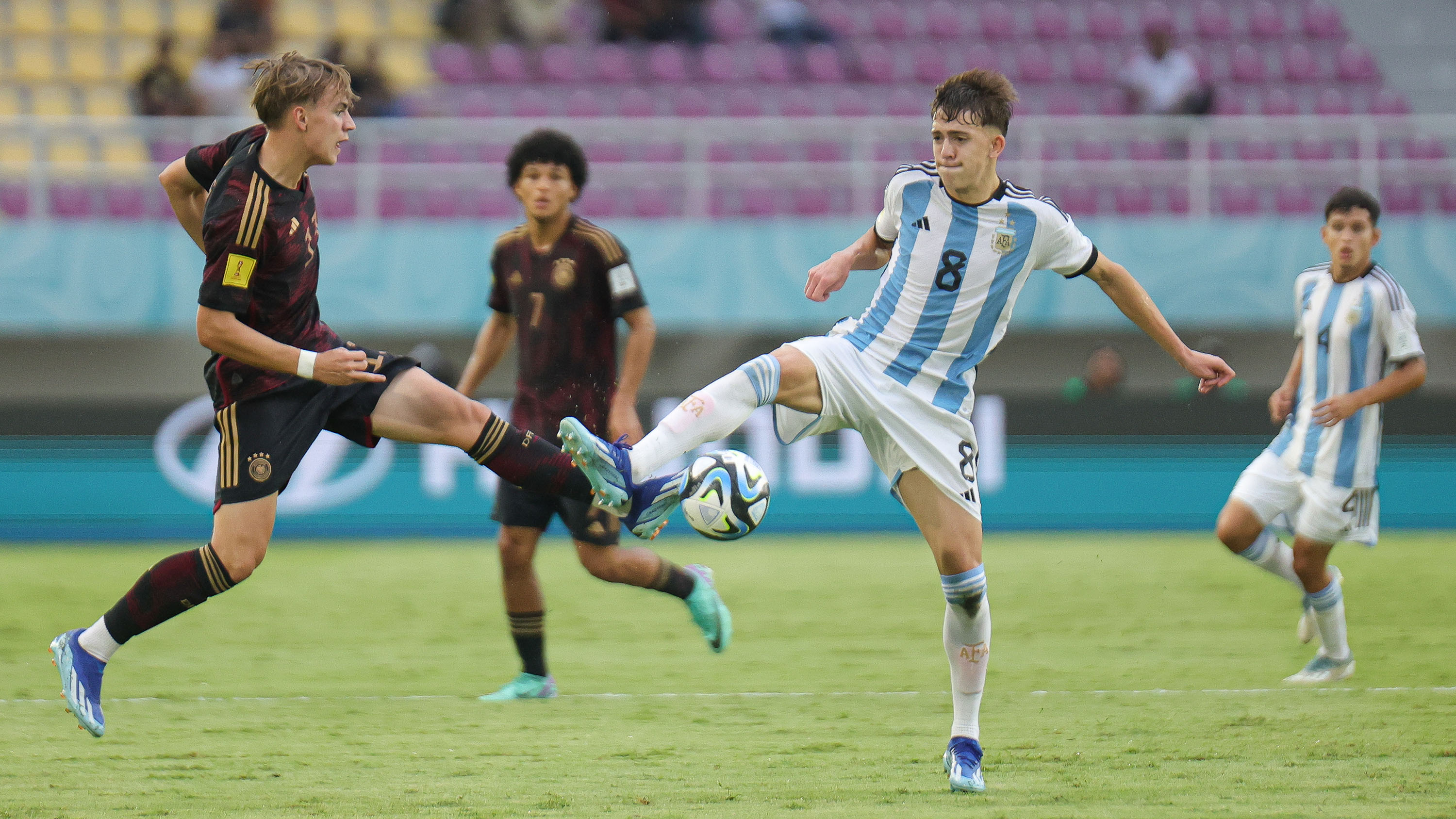 Hattrick Agustin Ruberto Gagal Bawa Argentina ke Final, Kalah Adu Penalti dari Jerman pada Laga Semifinal Piala Dunia U-17 2023 