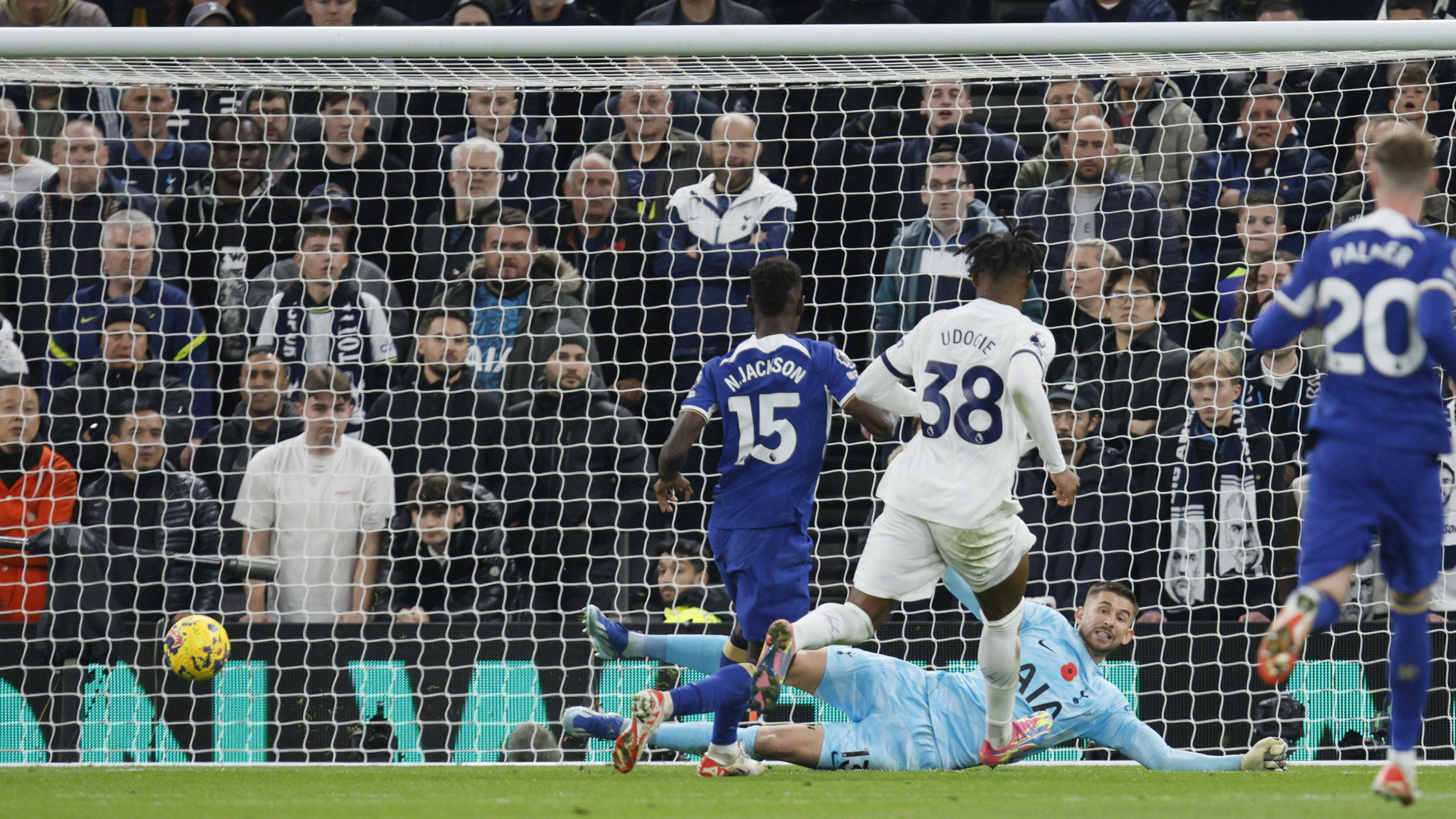 Dipecundangi Chelsea, Tottenham Hotspur Tumbang Kali Pertama di Liga Inggris Musim 2023/2024
