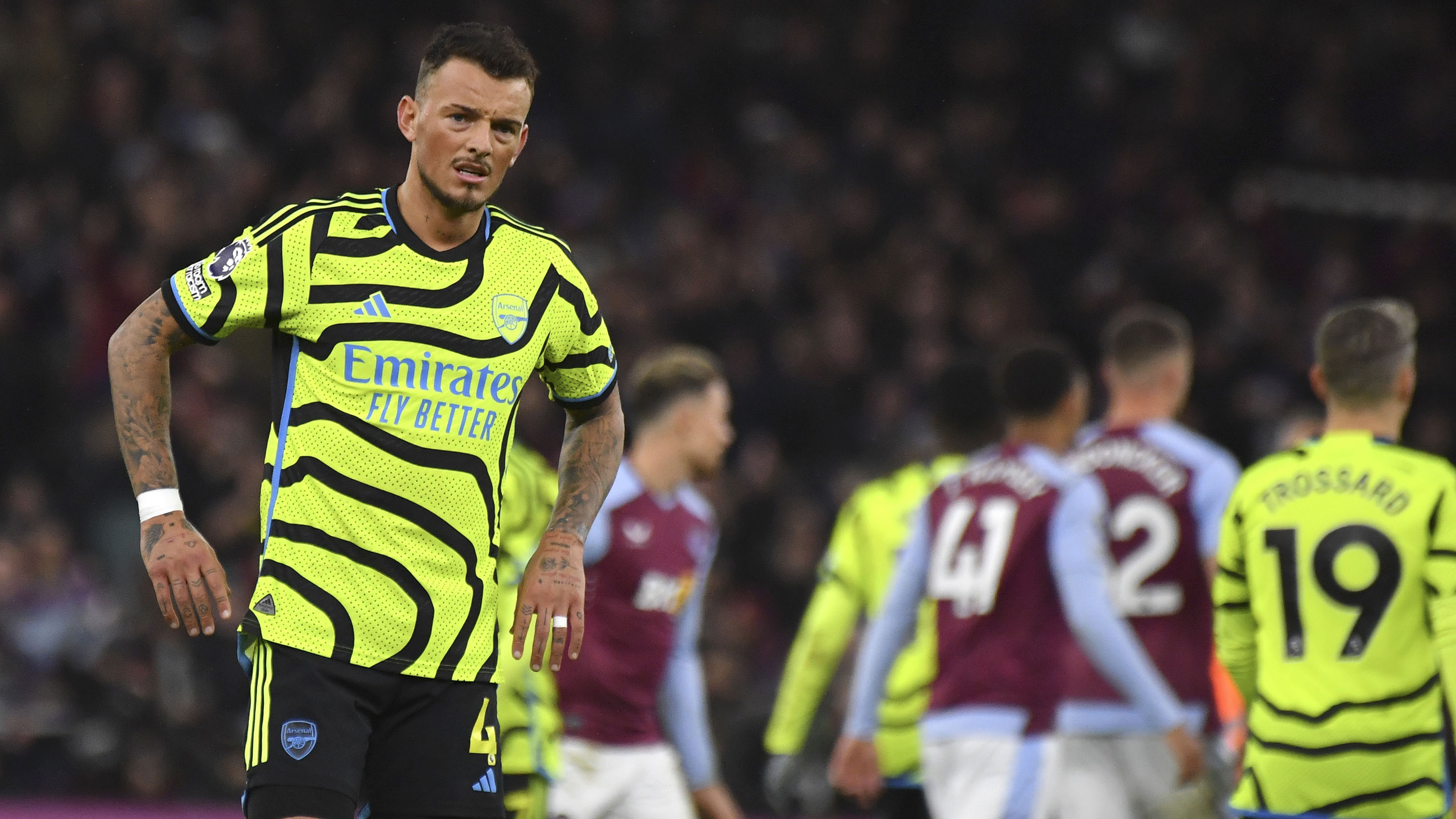 Ditaklukkan Aston Villa, Arsenal Dikudeta Liverpool dari Puncak Klasemen Liga Inggris 2023/2024