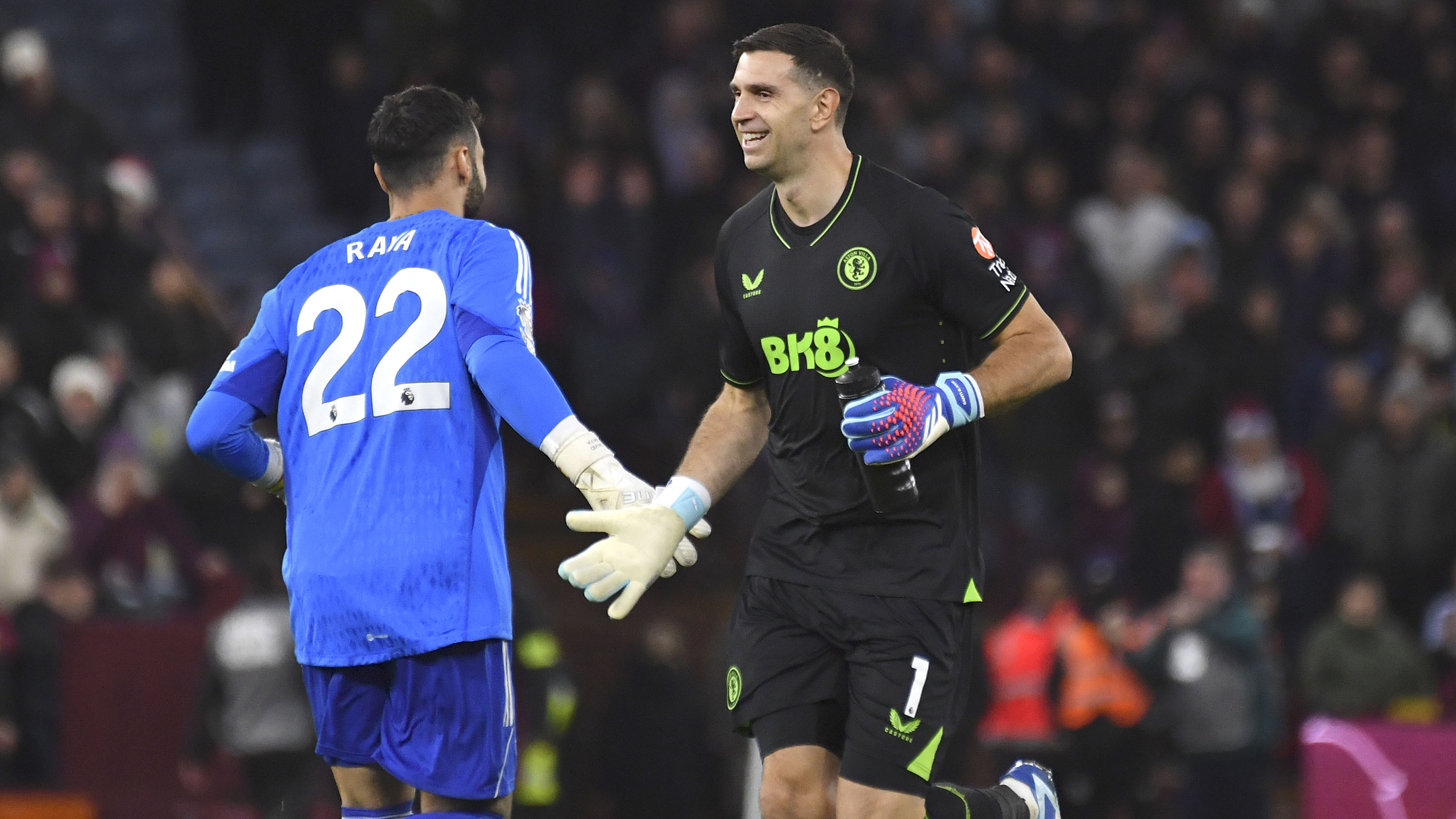 Ditaklukkan Aston Villa, Arsenal Dikudeta Liverpool dari Puncak Klasemen Liga Inggris 2023/2024