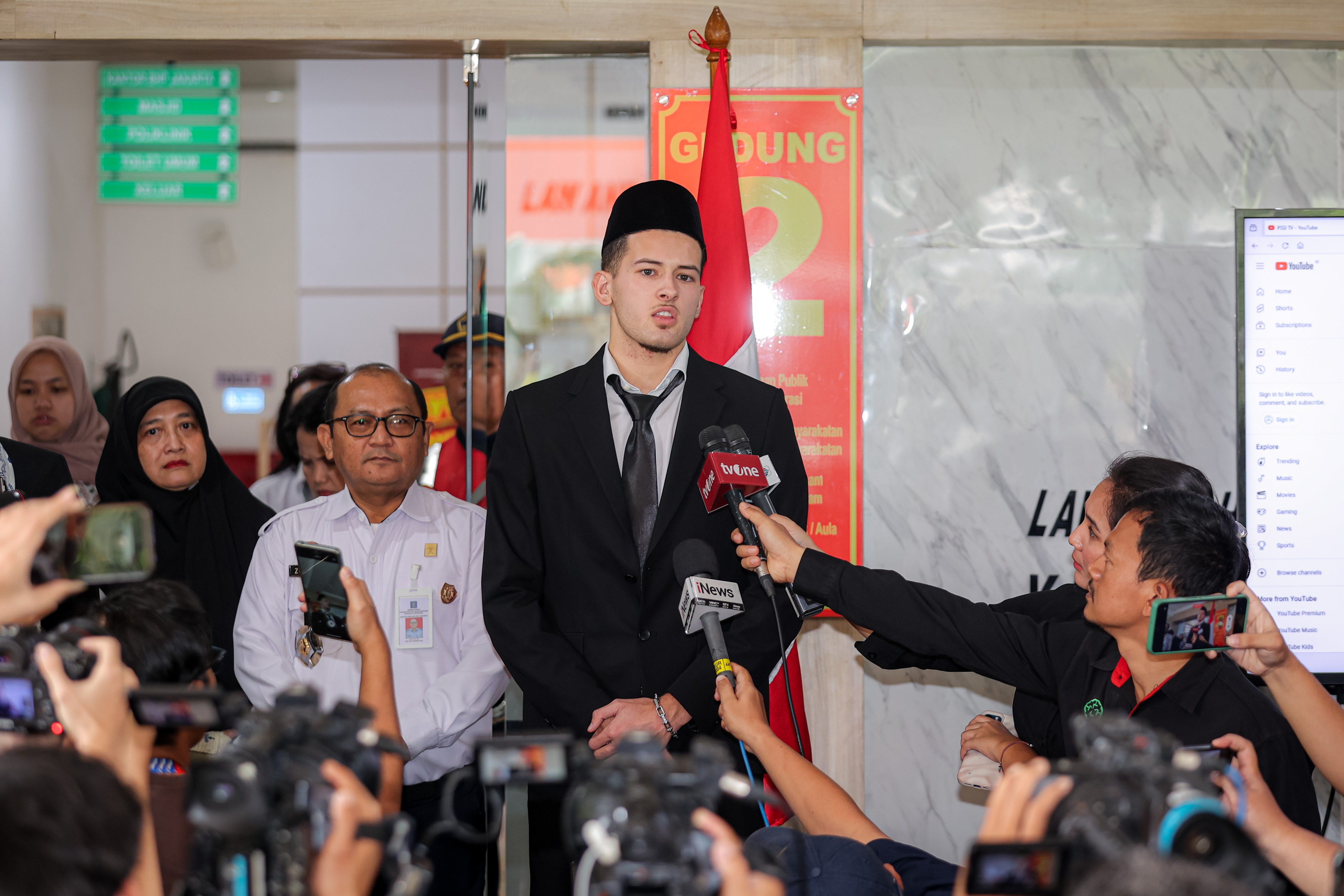 Momen Justin Hubner Ucap Sumpah Jadi WNI, Tak Sabar untuk Tampil Bareng Timnas Indonesia