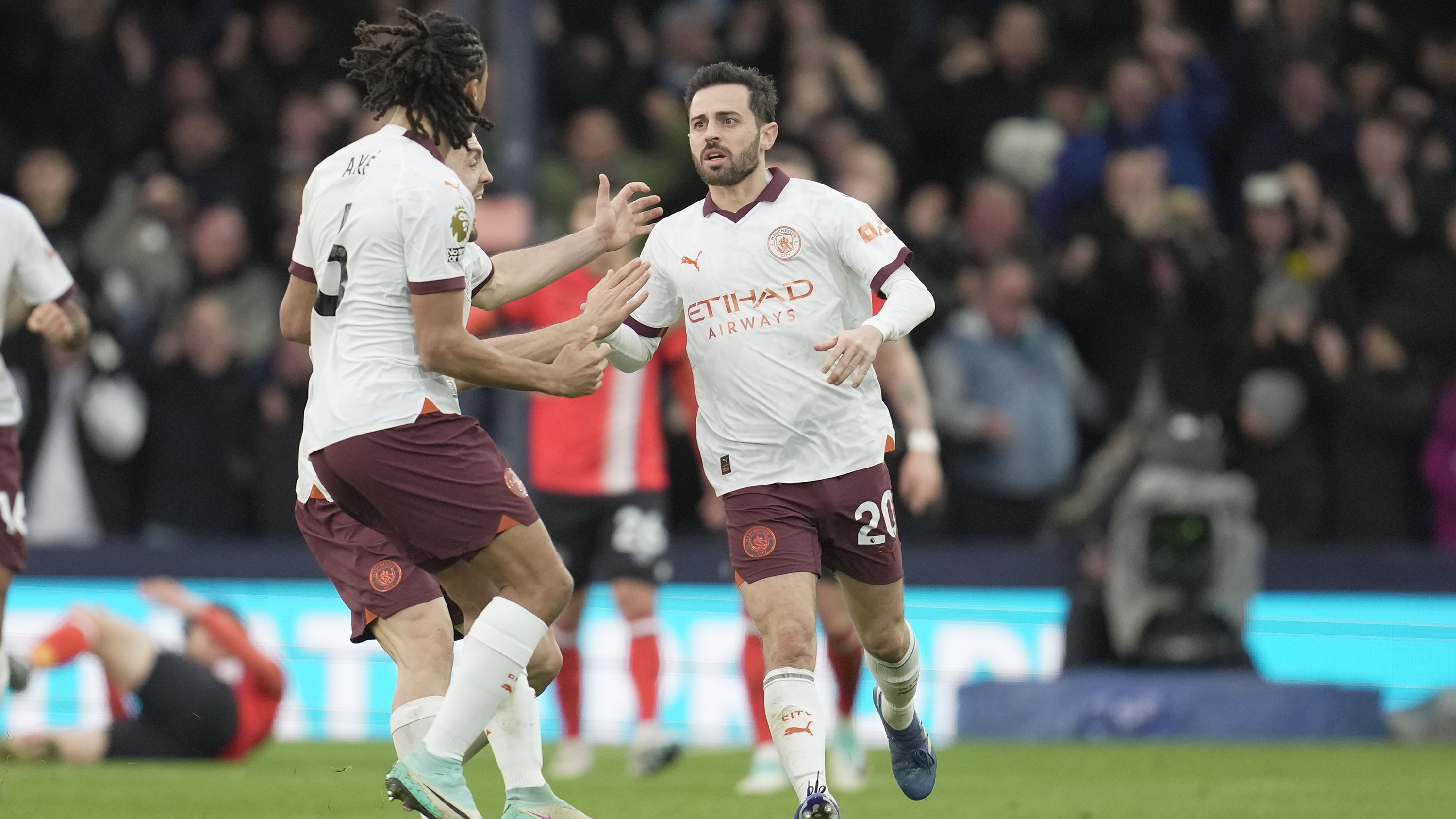 Sikat Luton Town, Man City Akhiri Rentetan 4 Laga Tanpa Kemenangan di Liga Inggris