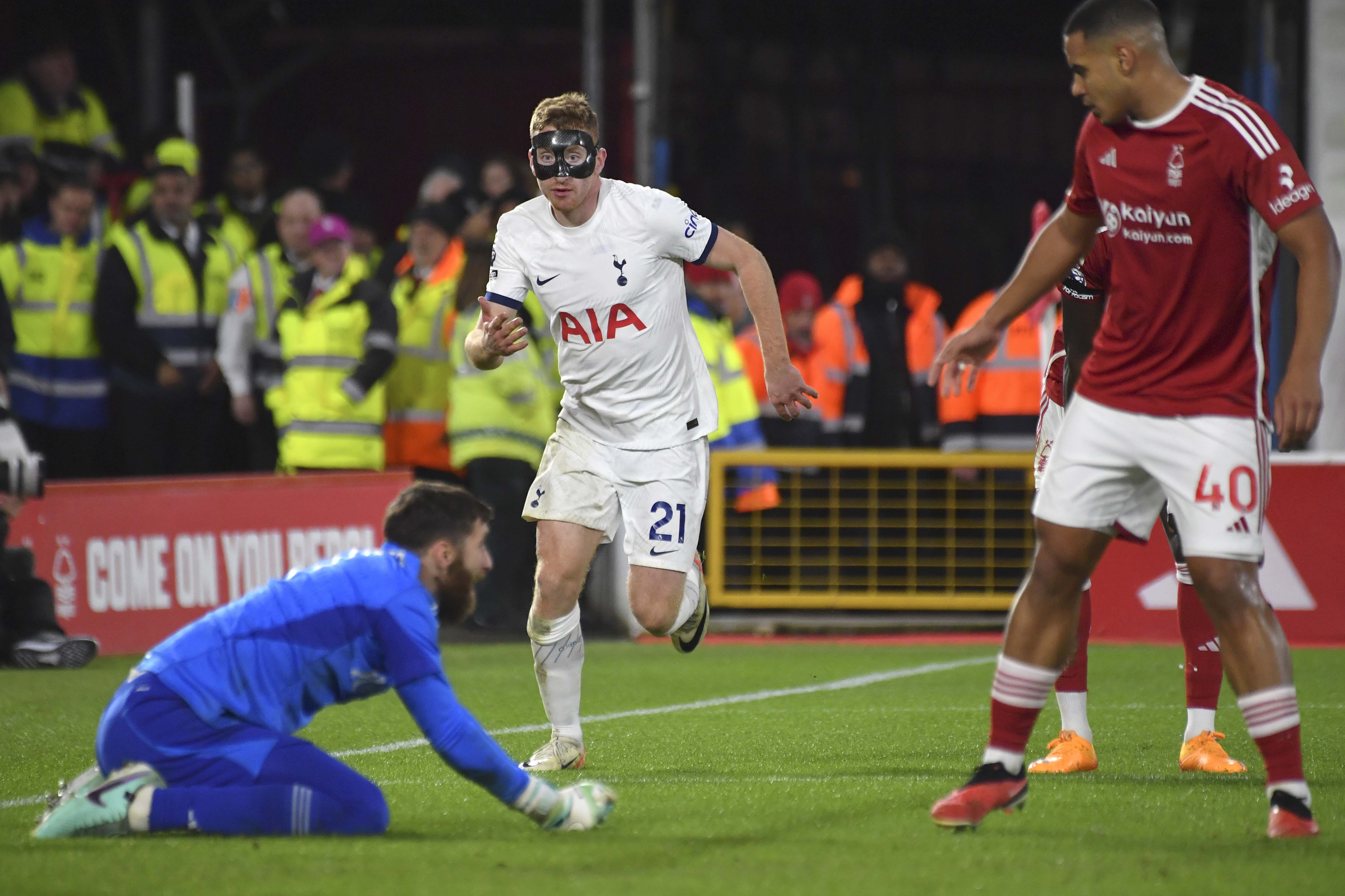 Dejan Kulusevski Cetak Assist dan Gol Bagi Kemenangan Tottenham, Ange Postecoglou pun Senyum